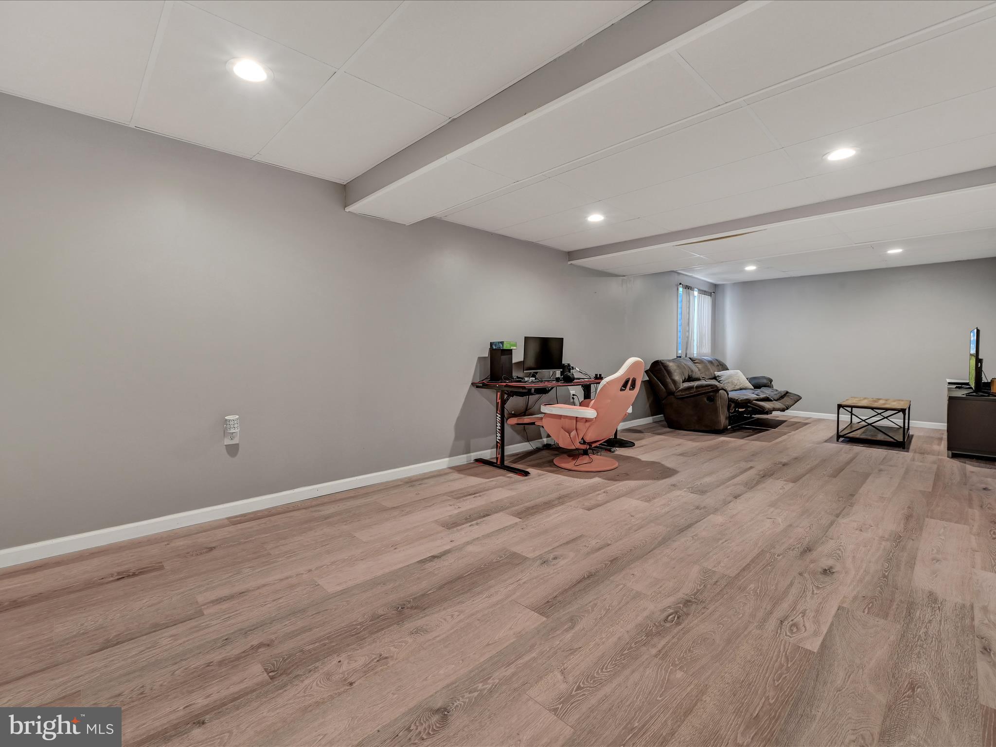 FOUNTAIN SPRINGS - Residential