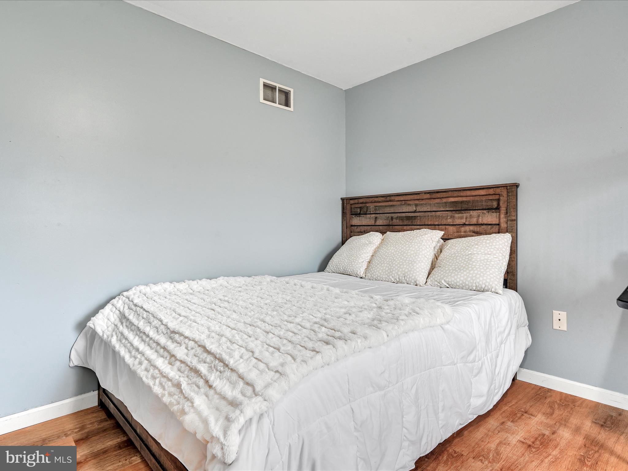 FOUNTAIN SPRINGS - Residential