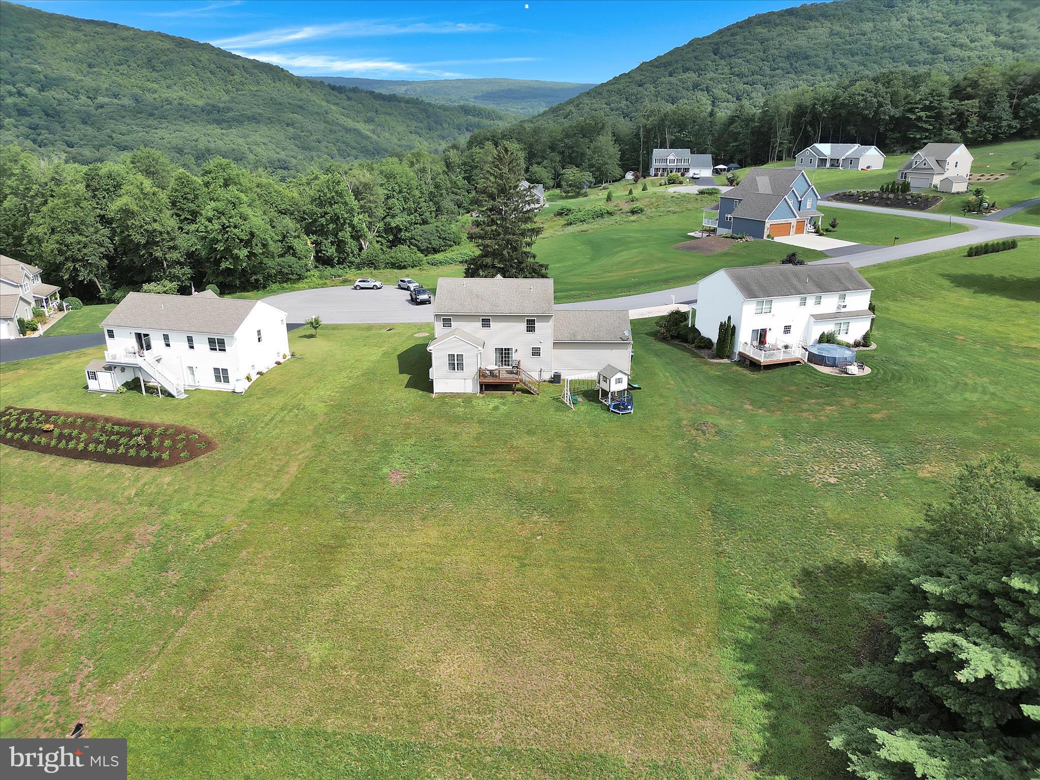 FOUNTAIN SPRINGS - Residential