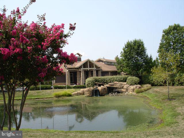 BROADLANDS SOUTH - Residential Lease