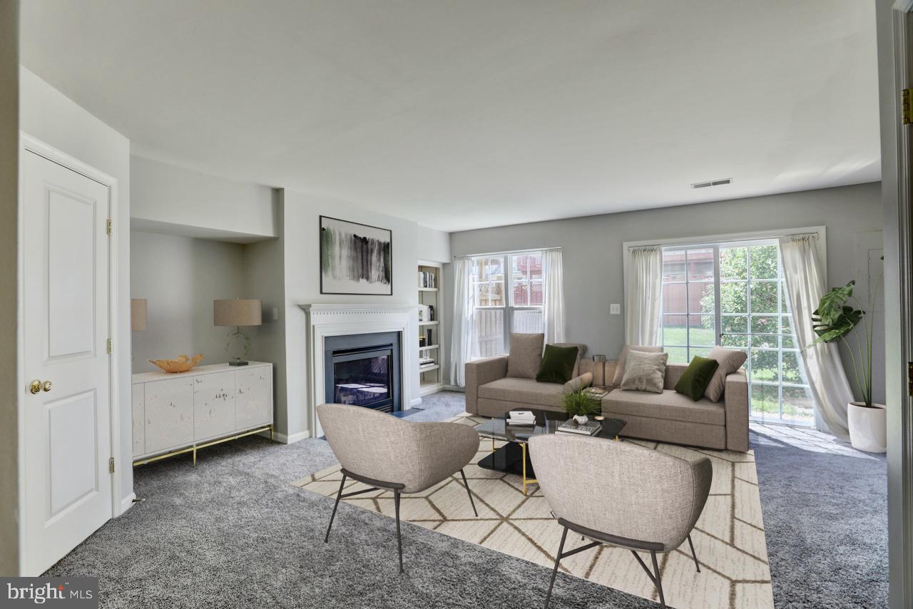 BROADLANDS SOUTH - Residential Lease