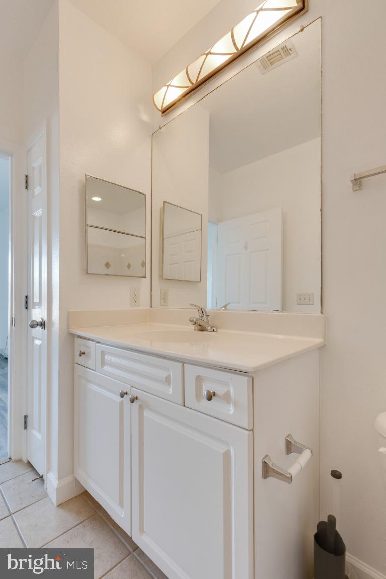 FITZ AT ROCKVILLE TOWN C - Residential