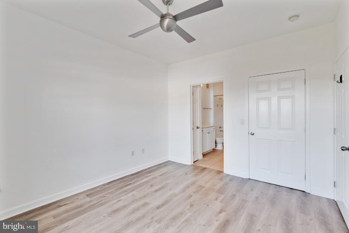 FITZ AT ROCKVILLE TOWN C - Residential