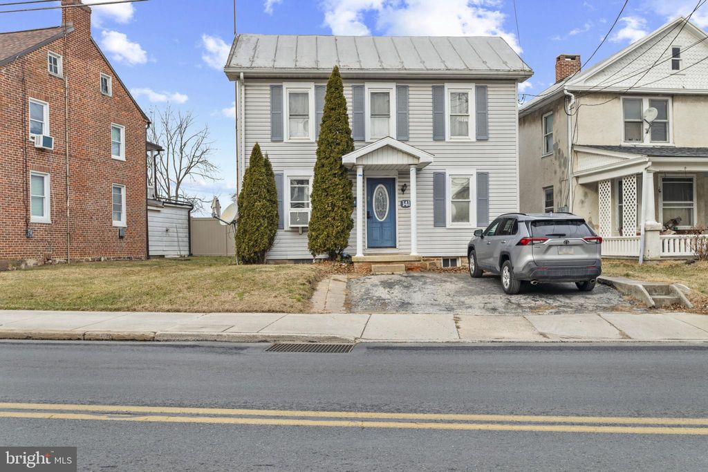 Photo of 141 W King Street, LITTLESTOWN, PA 17340 (MLS # PAAD2021156)