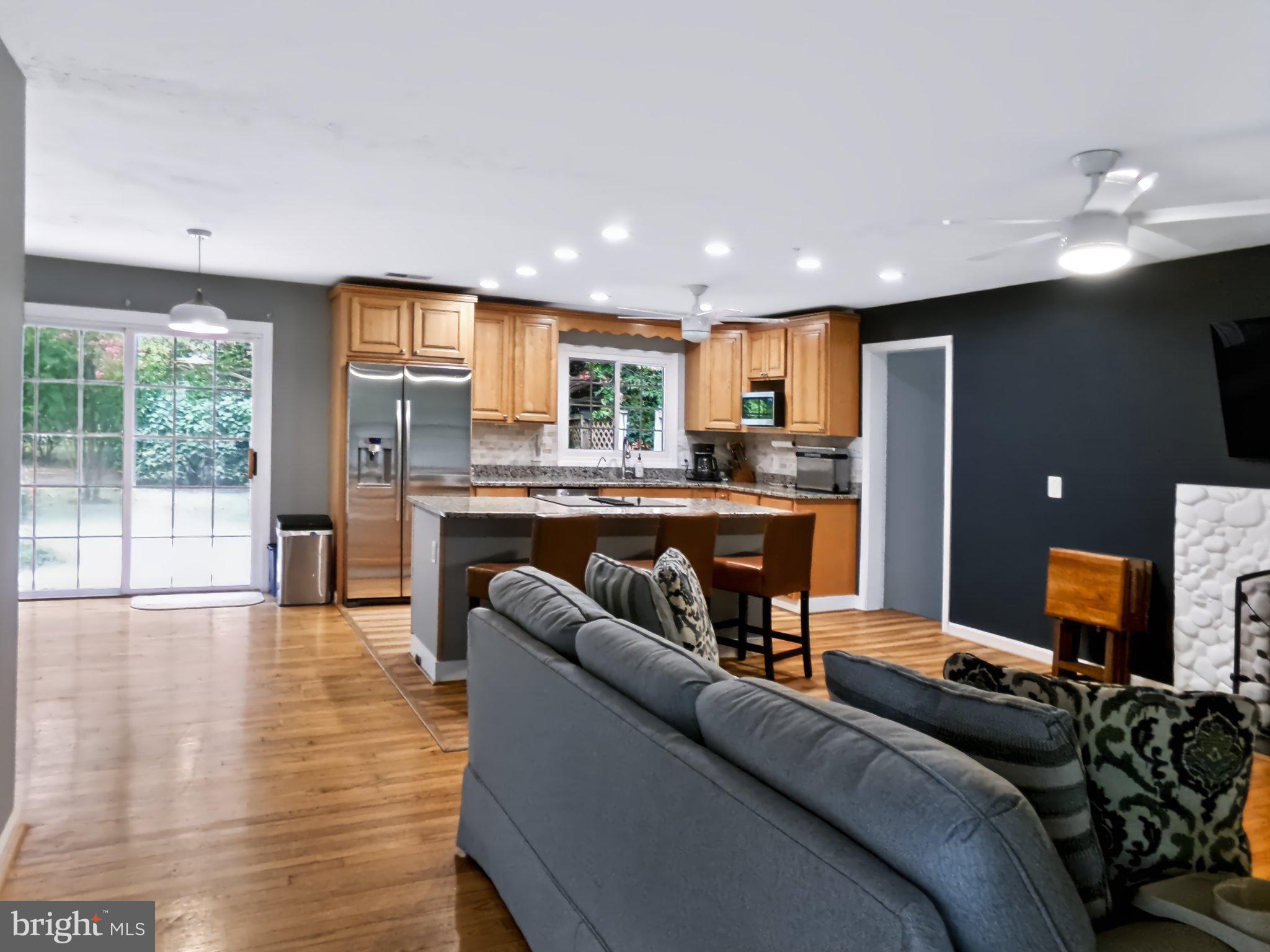 301 CEDAR LANE
