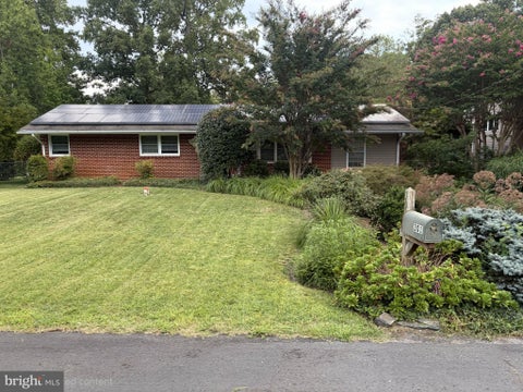 Homes For Sale - 301 Cedar Lane<br/> ANNAPOLIS, MD 21403