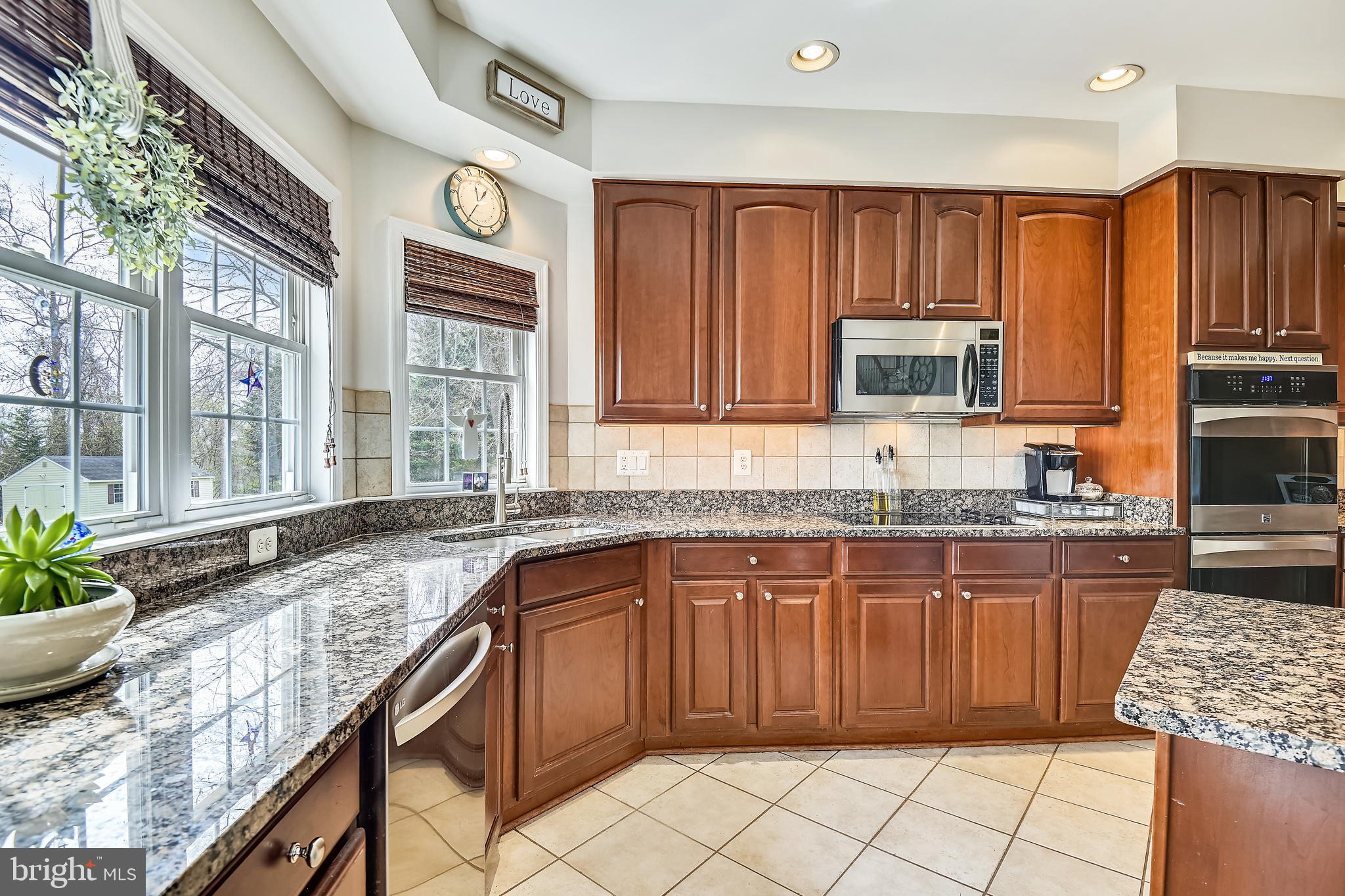 HERITAGE HILLS - Residential