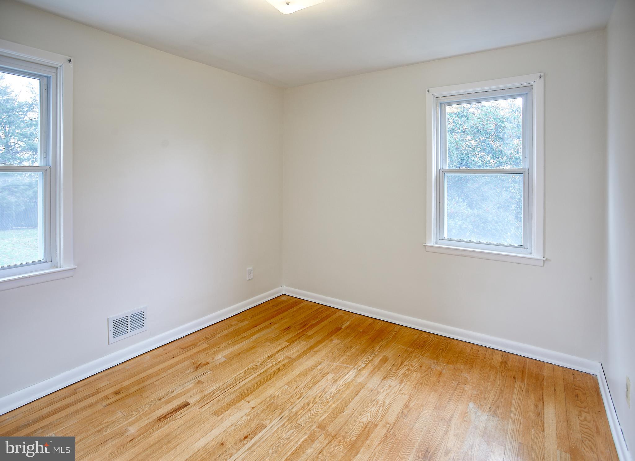 PARKVILLE - Residential