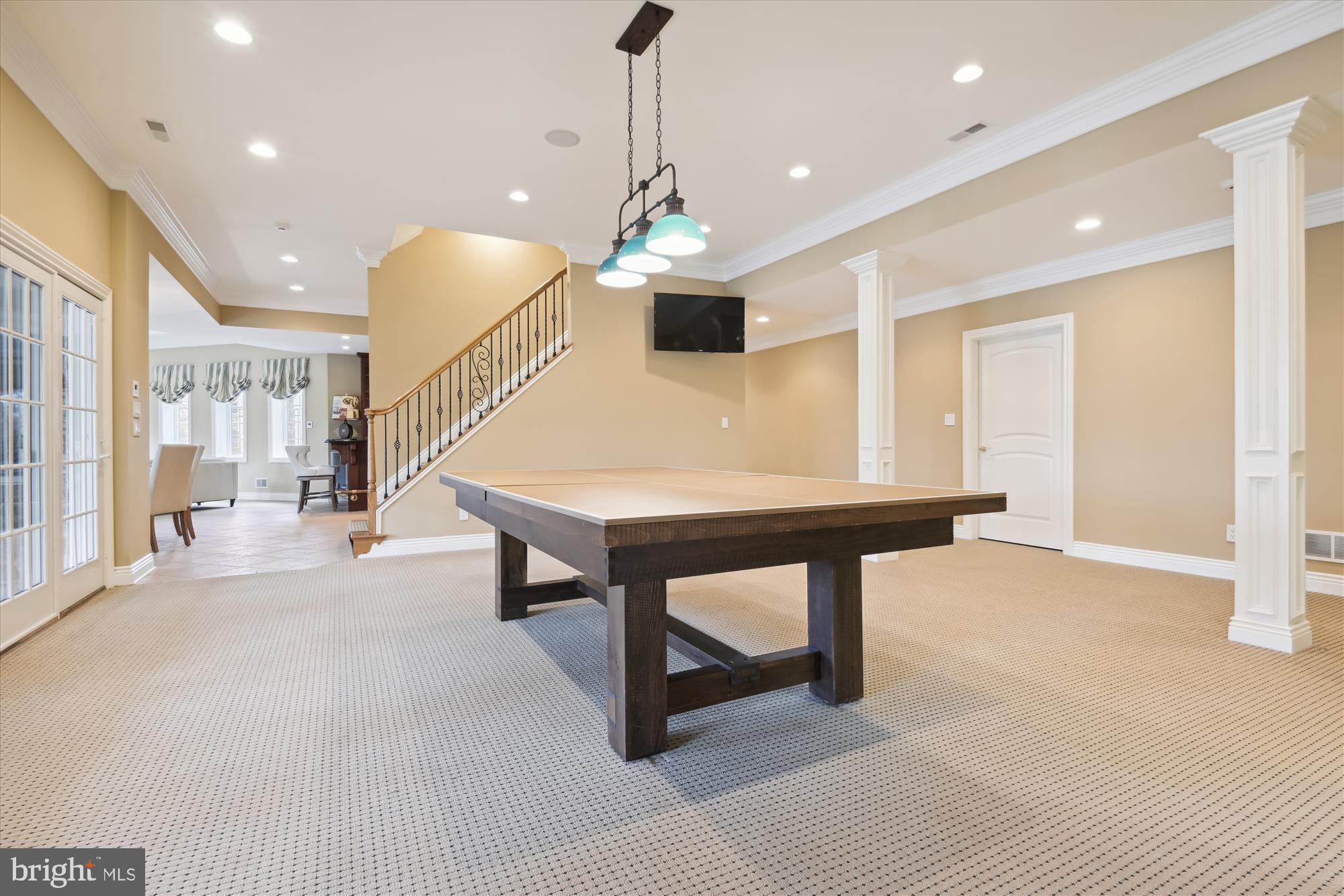 NICHOLSONS MANOR - Residential