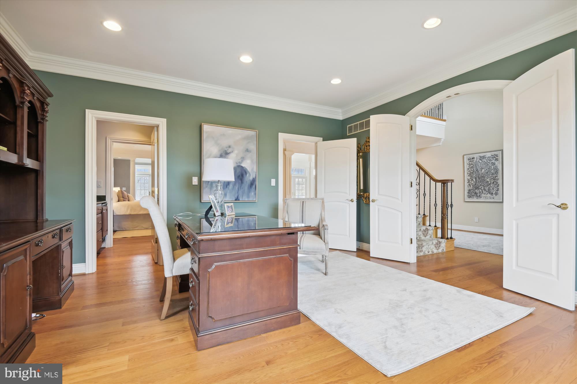 NICHOLSONS MANOR - Residential