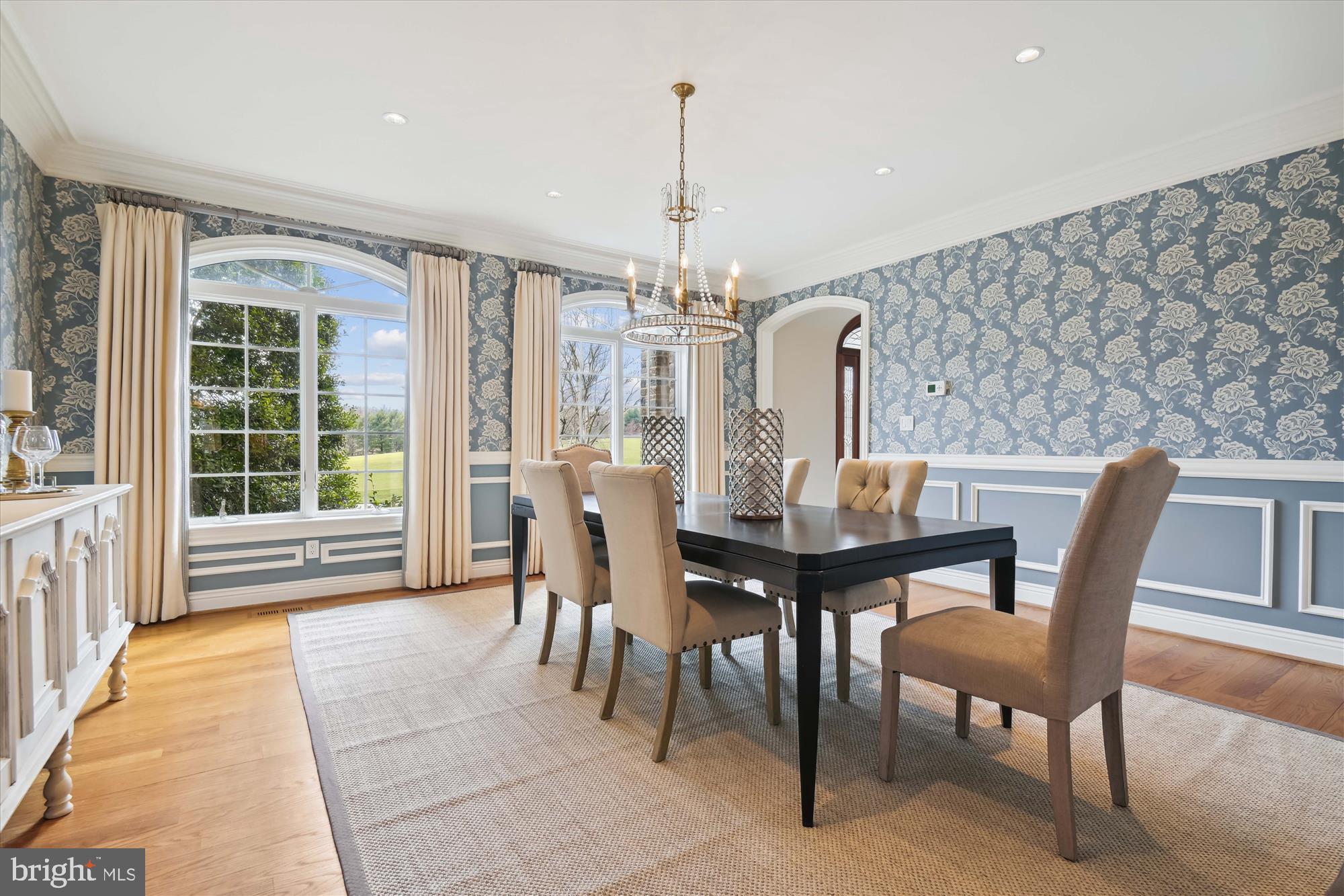 NICHOLSONS MANOR - Residential