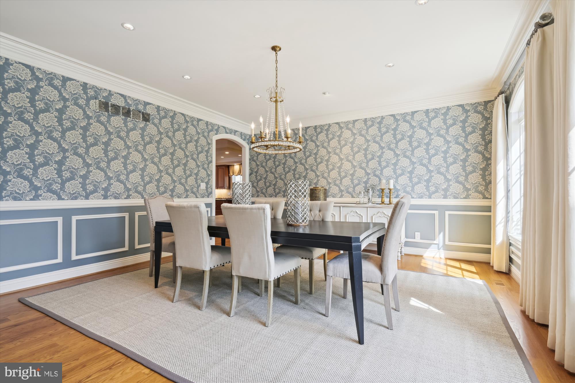 NICHOLSONS MANOR - Residential