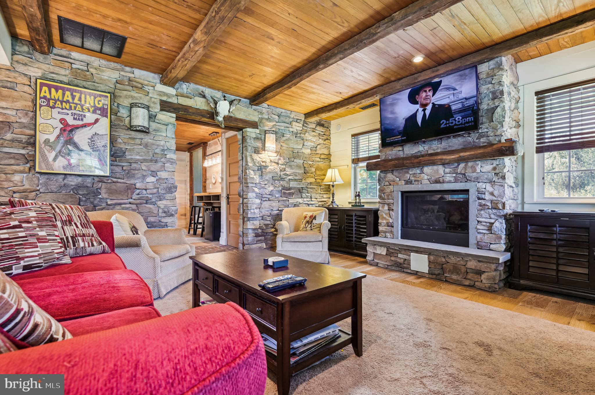 NICHOLSONS MANOR - Residential