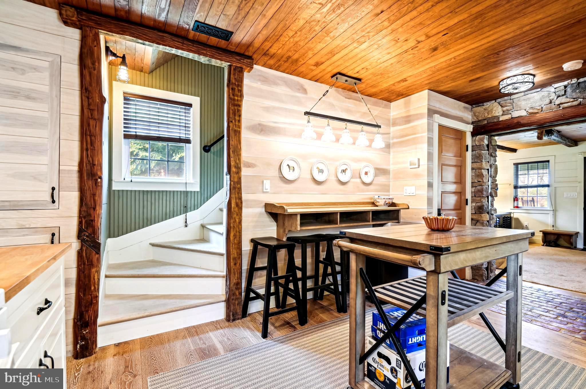 NICHOLSONS MANOR - Residential