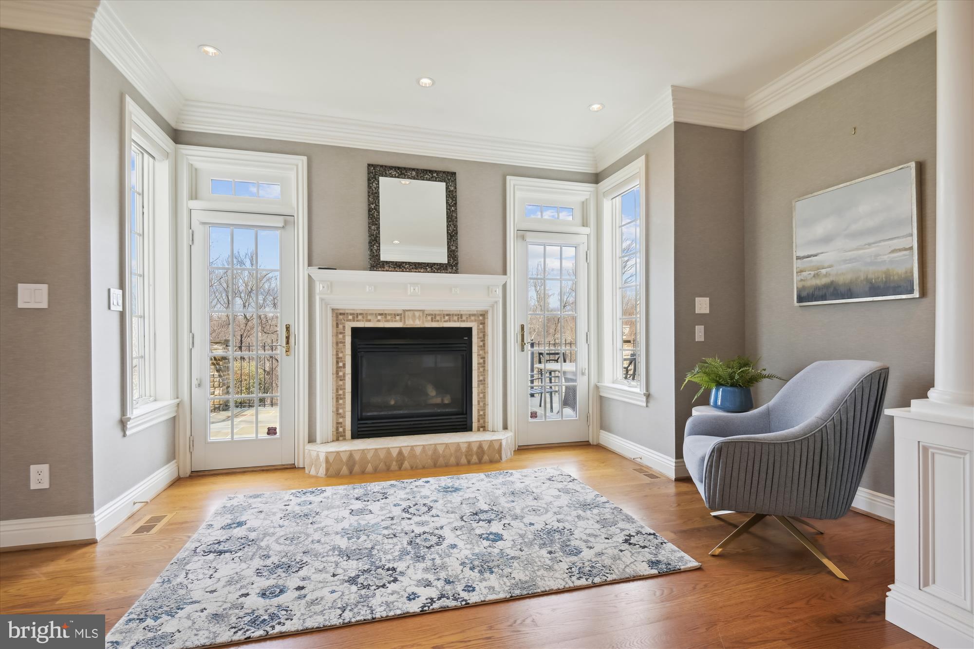 NICHOLSONS MANOR - Residential