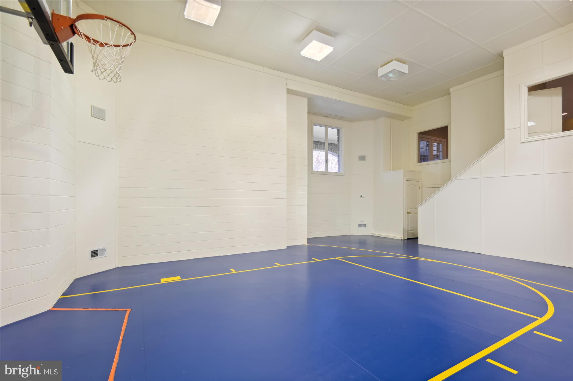 NICHOLSONS MANOR - Residential