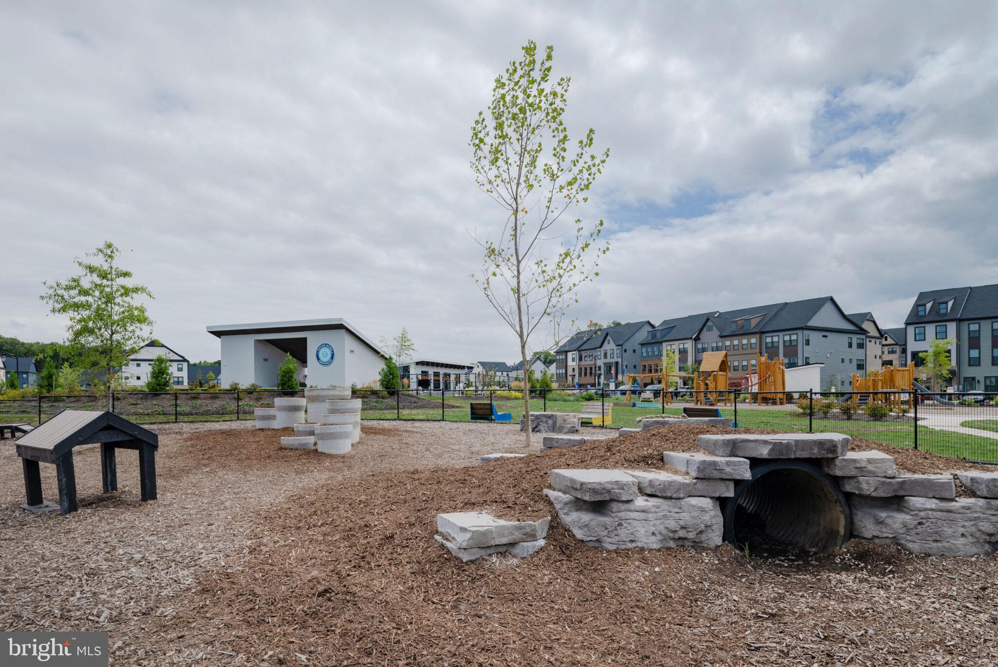 TANYARD SHORES - Residential