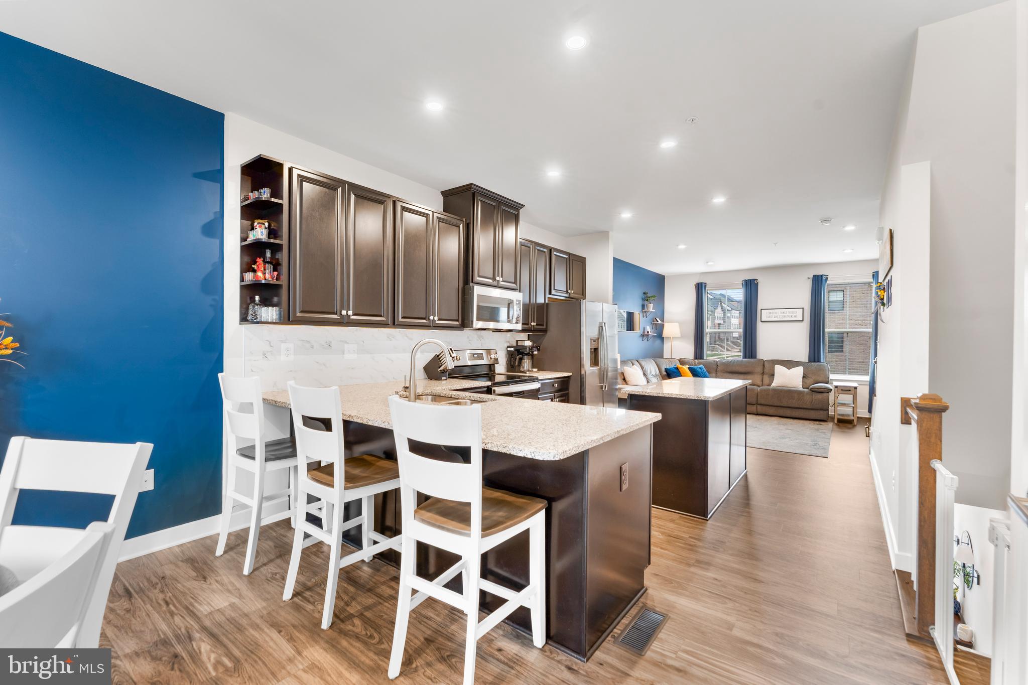 TANYARD SHORES - Residential