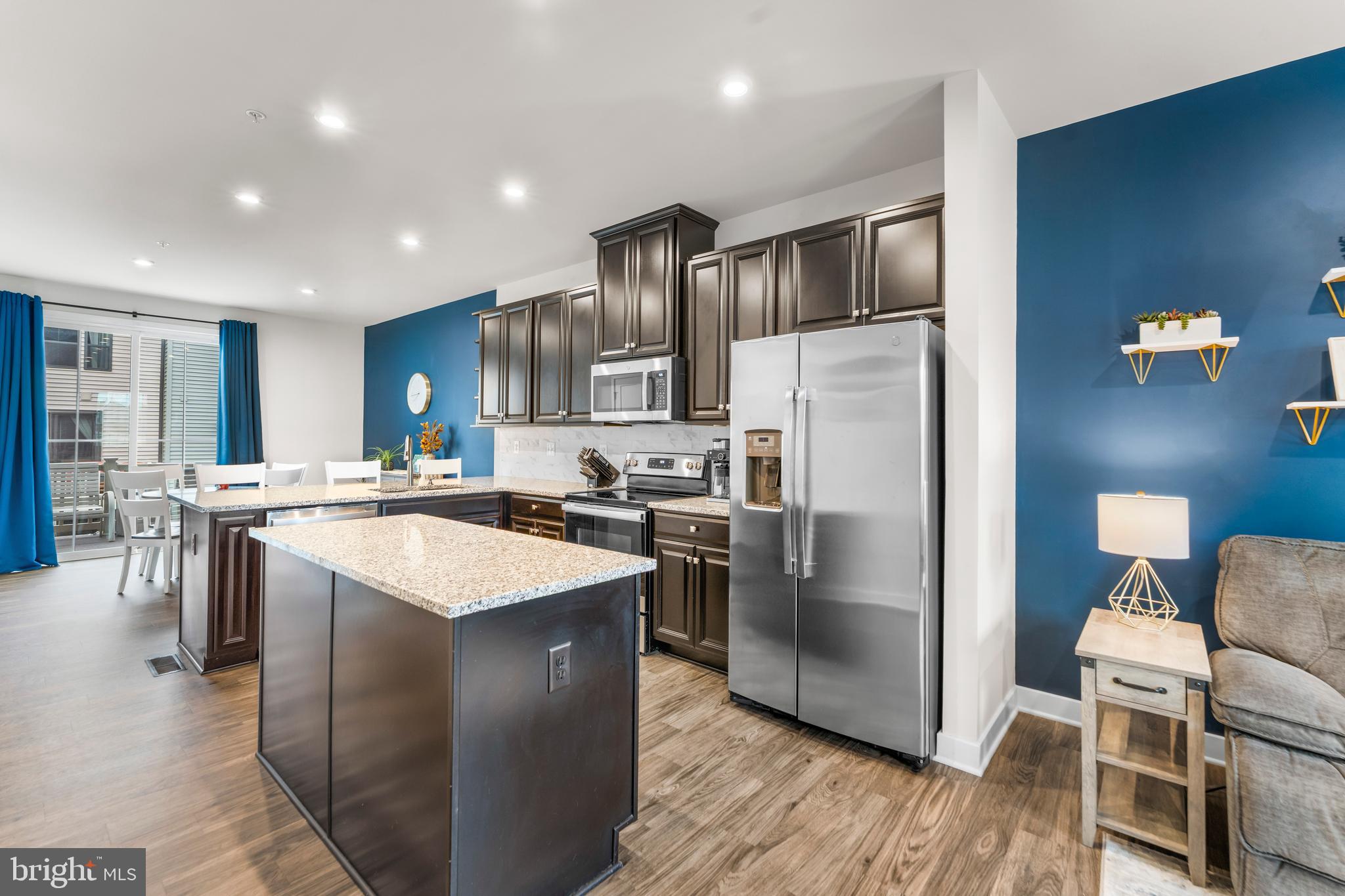 TANYARD SHORES - Residential