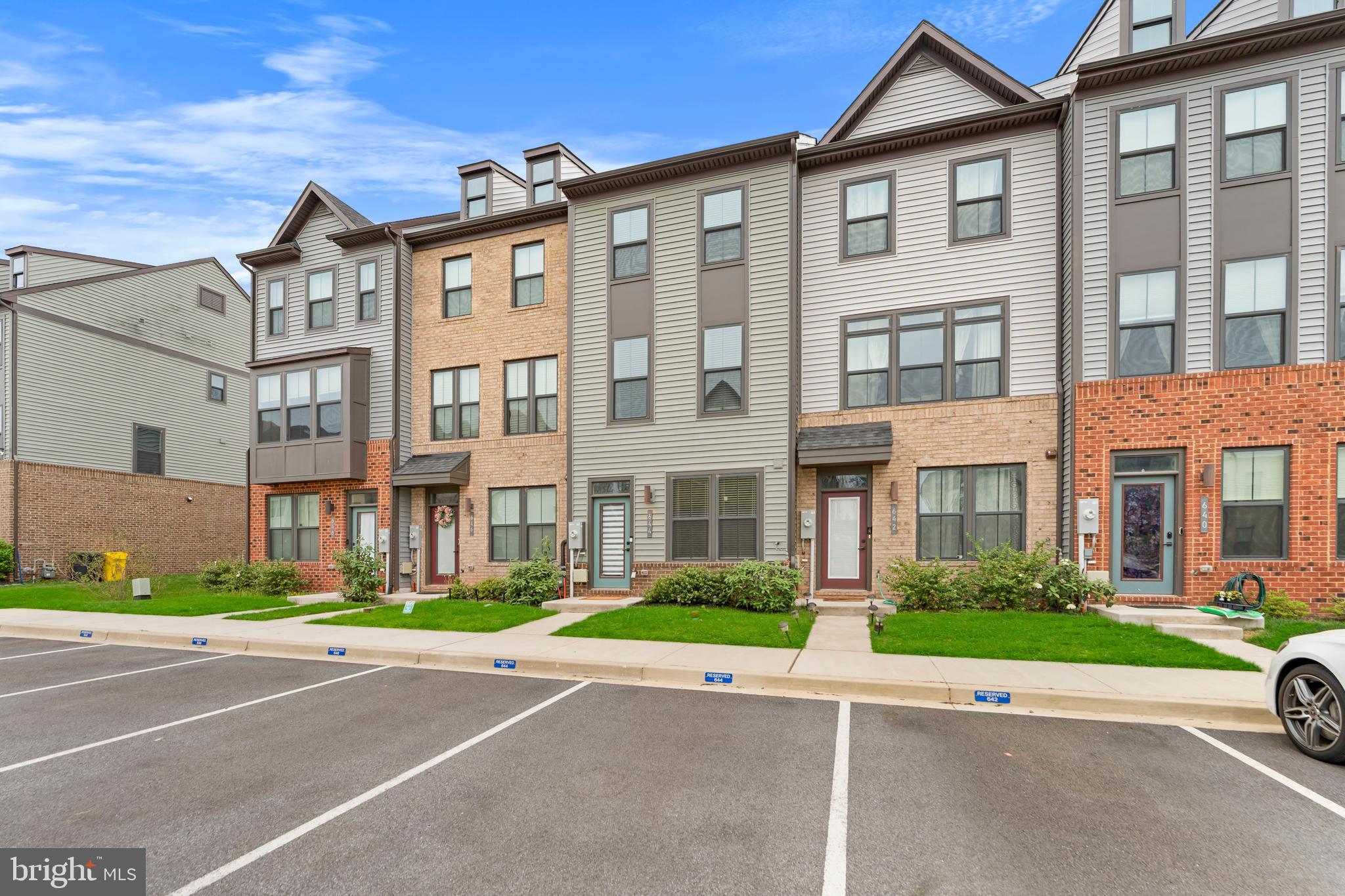 TANYARD SHORES - Residential