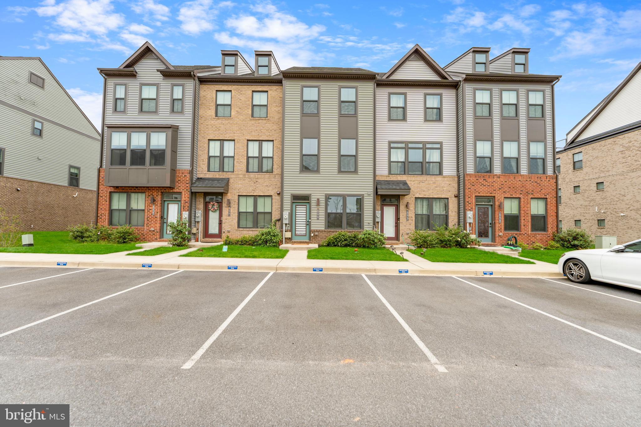 TANYARD SHORES - Residential