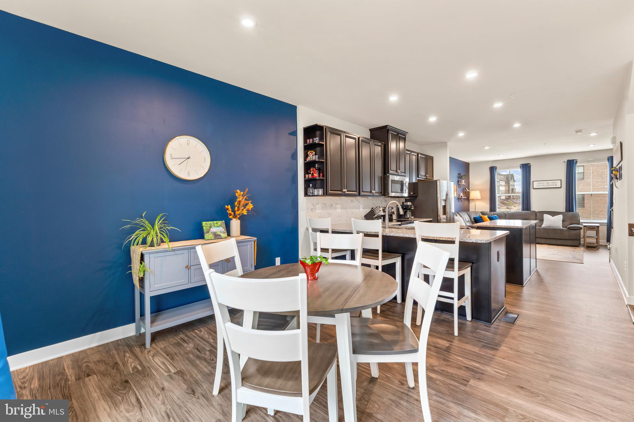 TANYARD SHORES - Residential