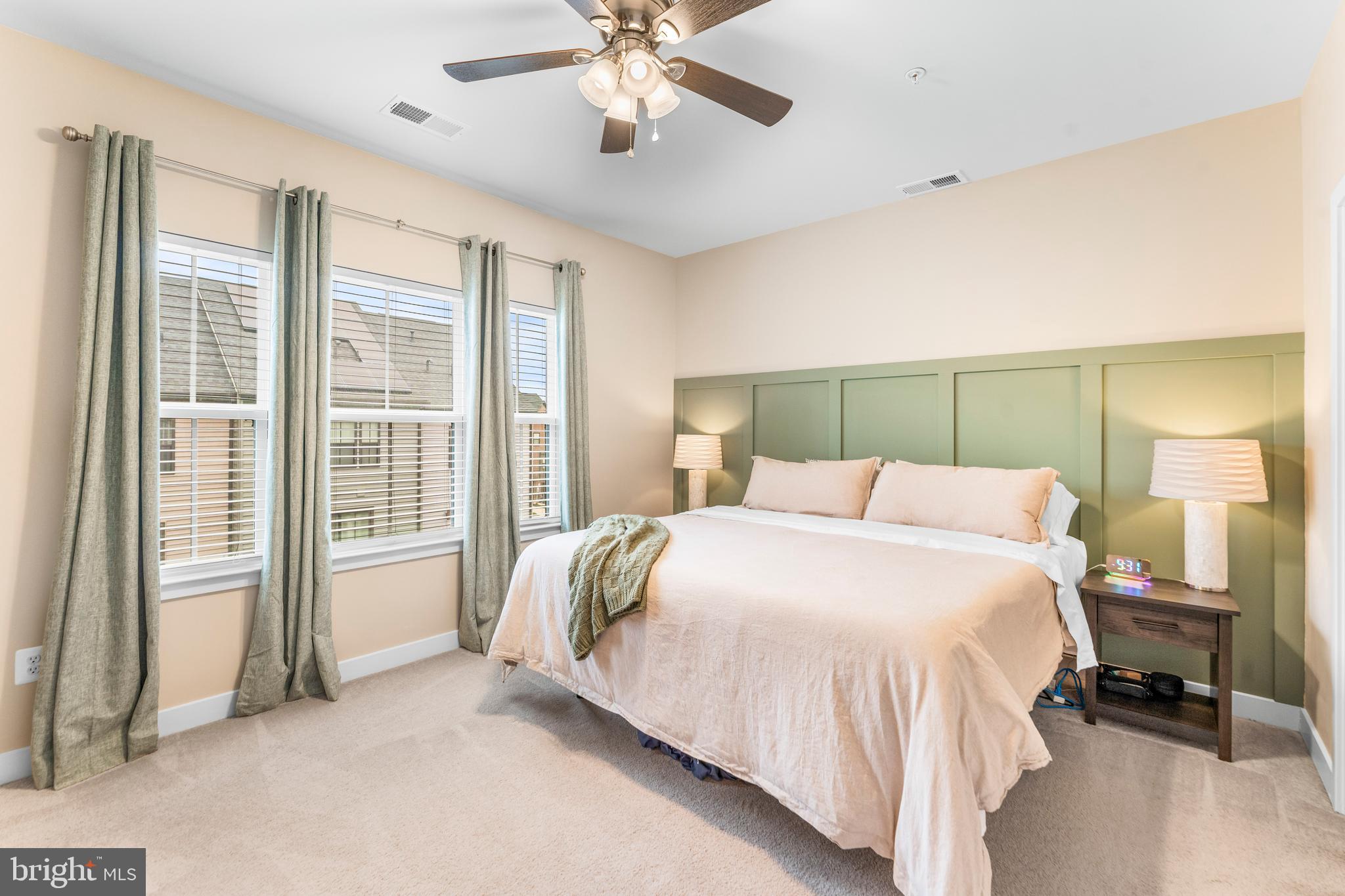 TANYARD SHORES - Residential