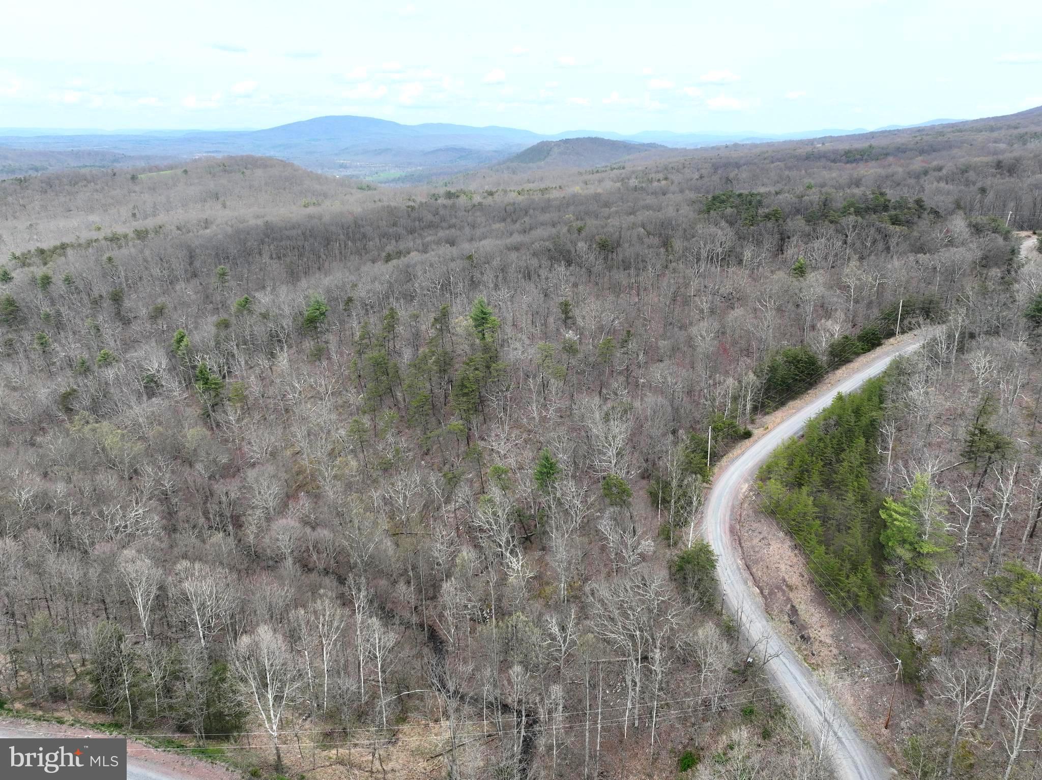 REDSTONE MOUNTAIN - Land