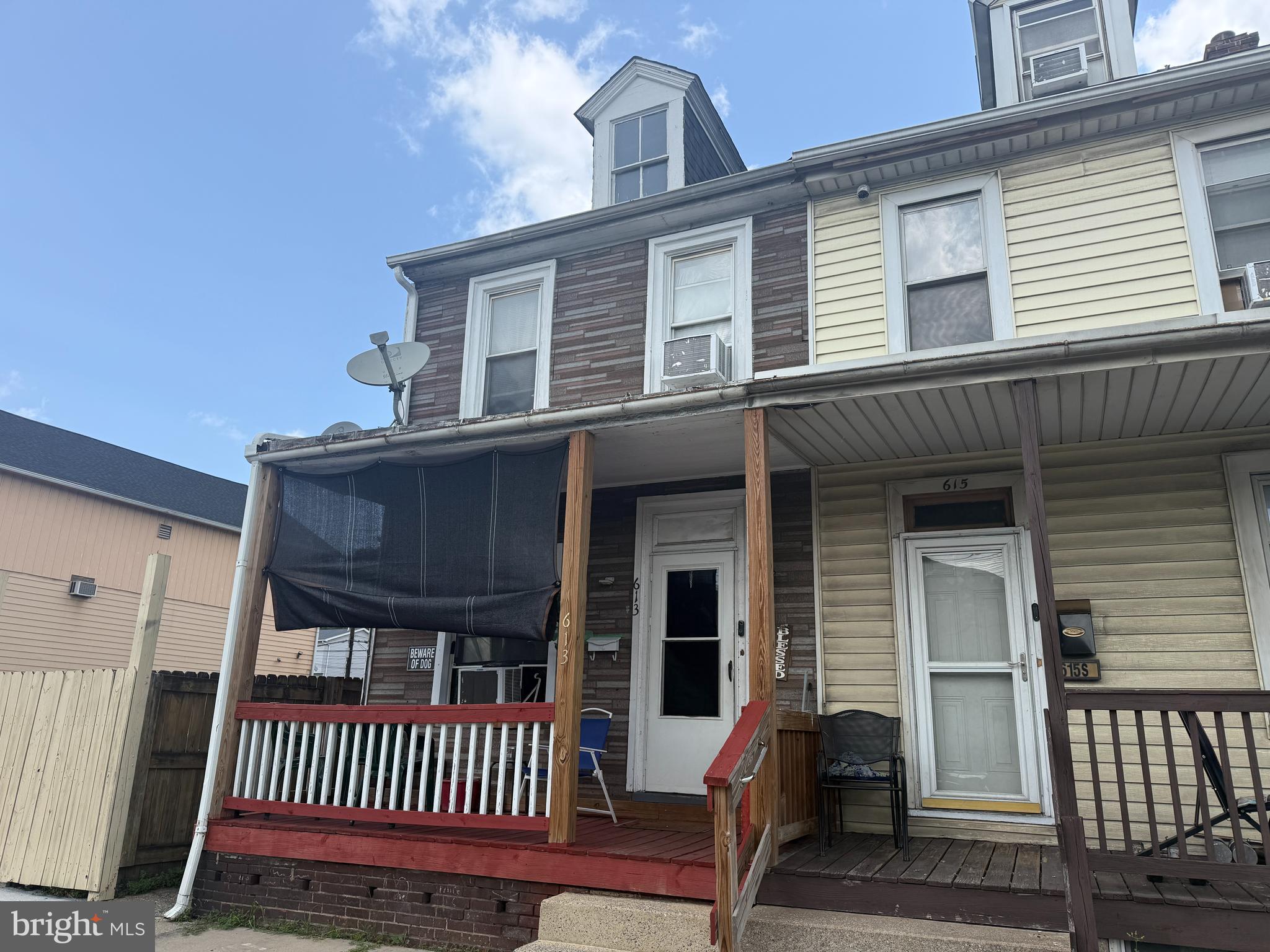 613 S FRONT STREET