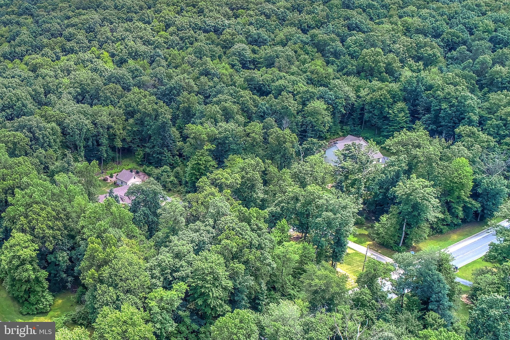 HERITAGE WOODS - Land