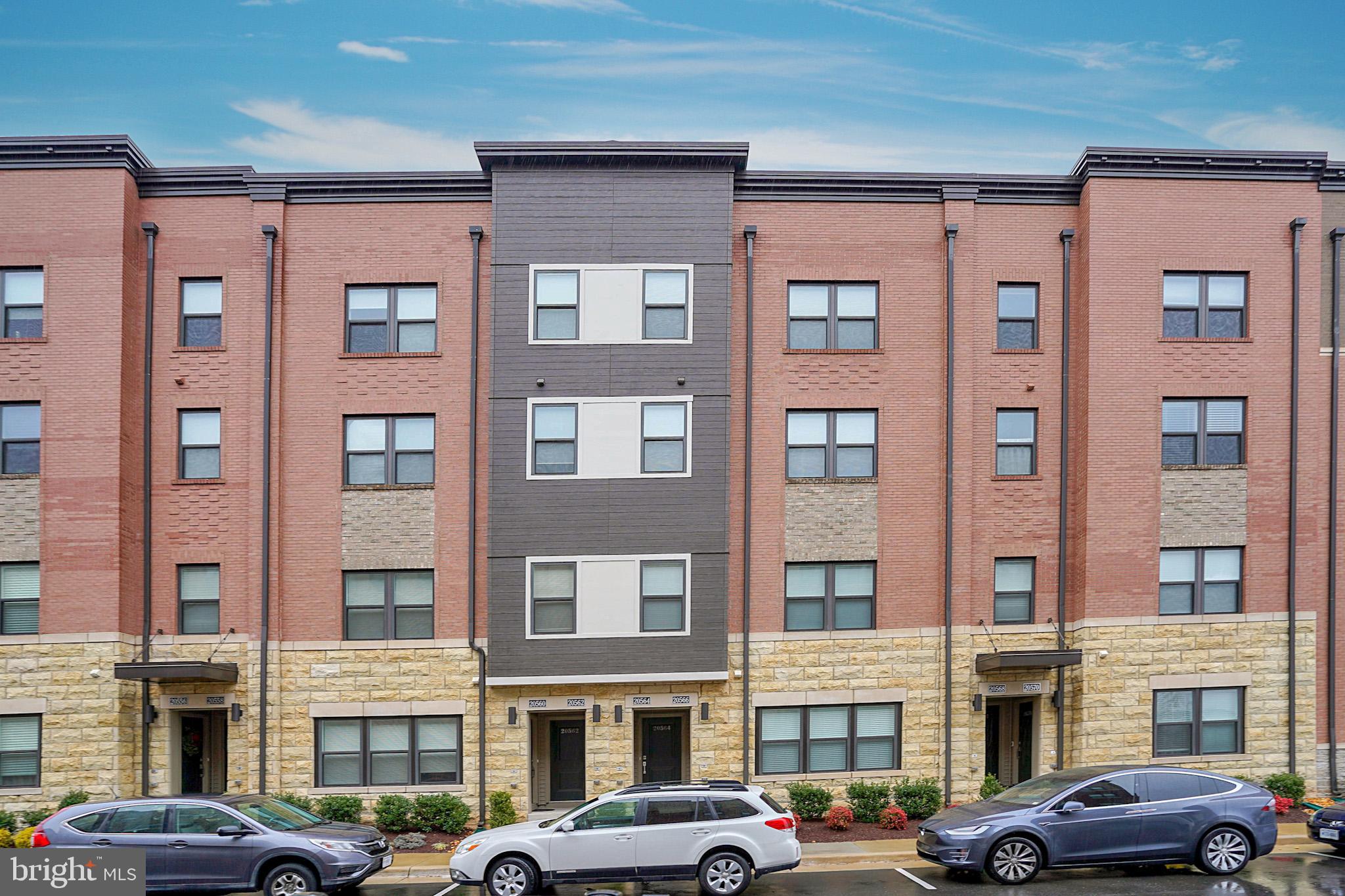 ONE LOUDOUN - Residential