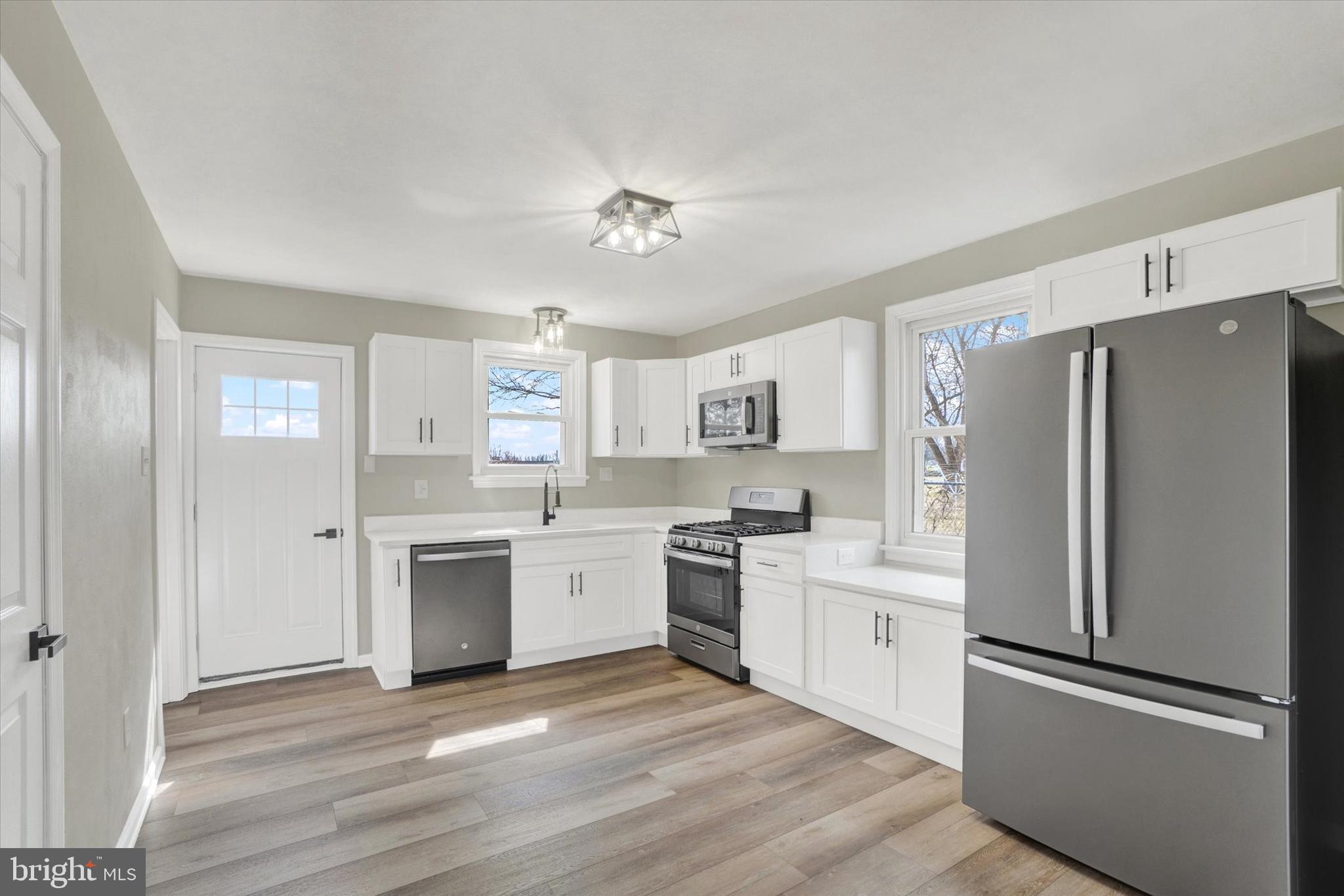 MANCHESTER TWP - Residential