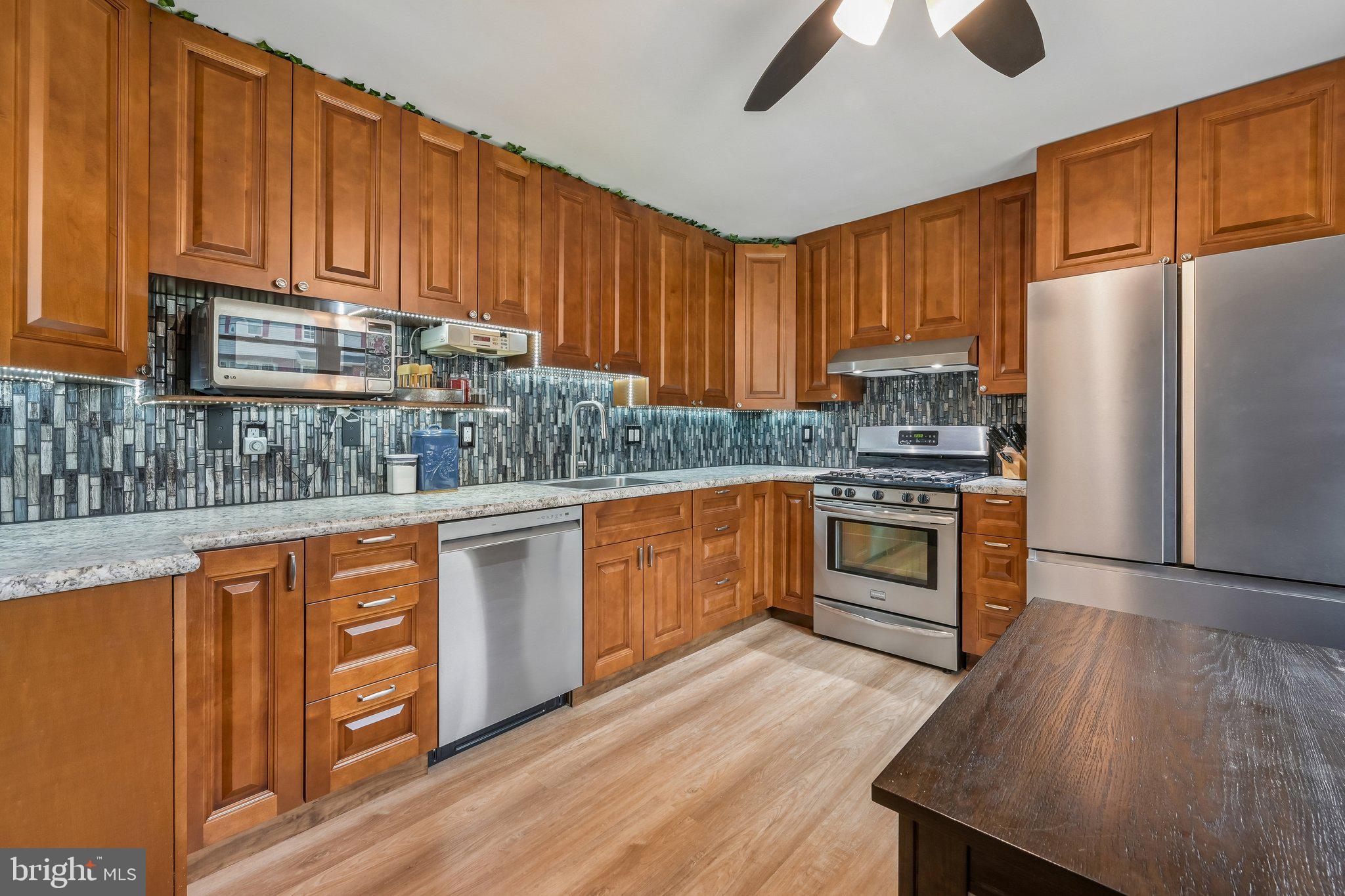 417 FLORENCE AVENUE