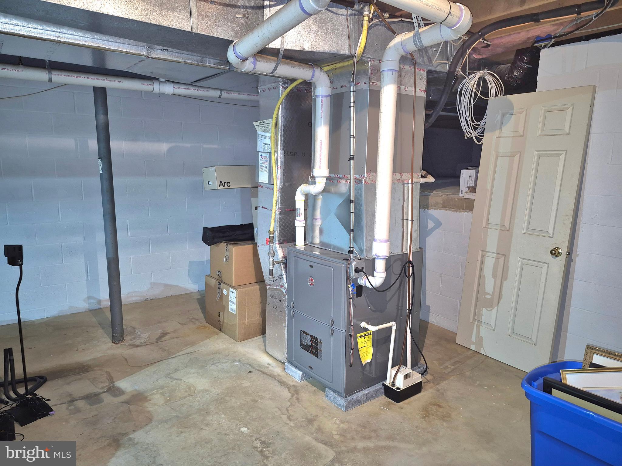 WYNDHAM HILL - Residential