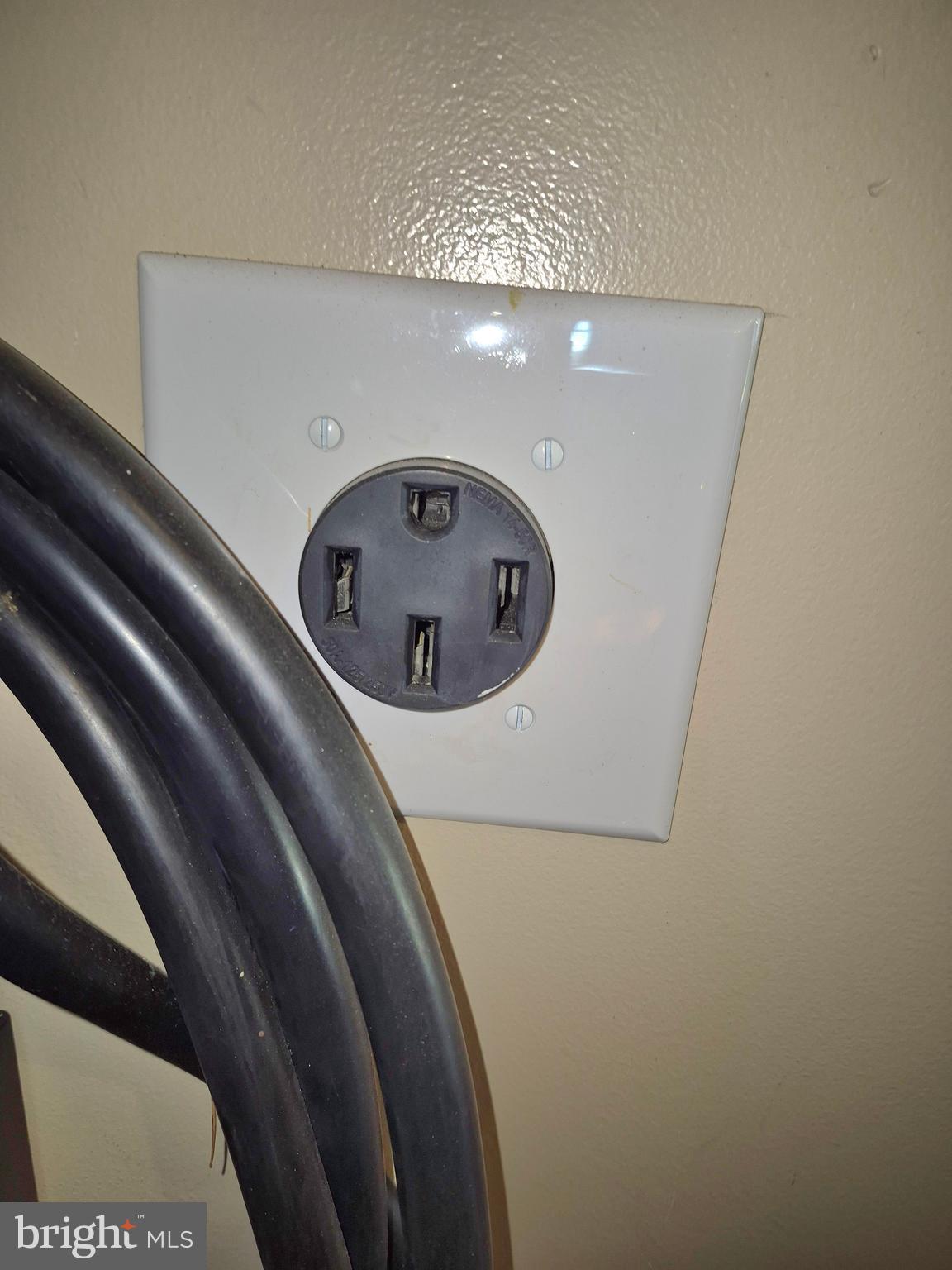 WYNDHAM HILL - Residential