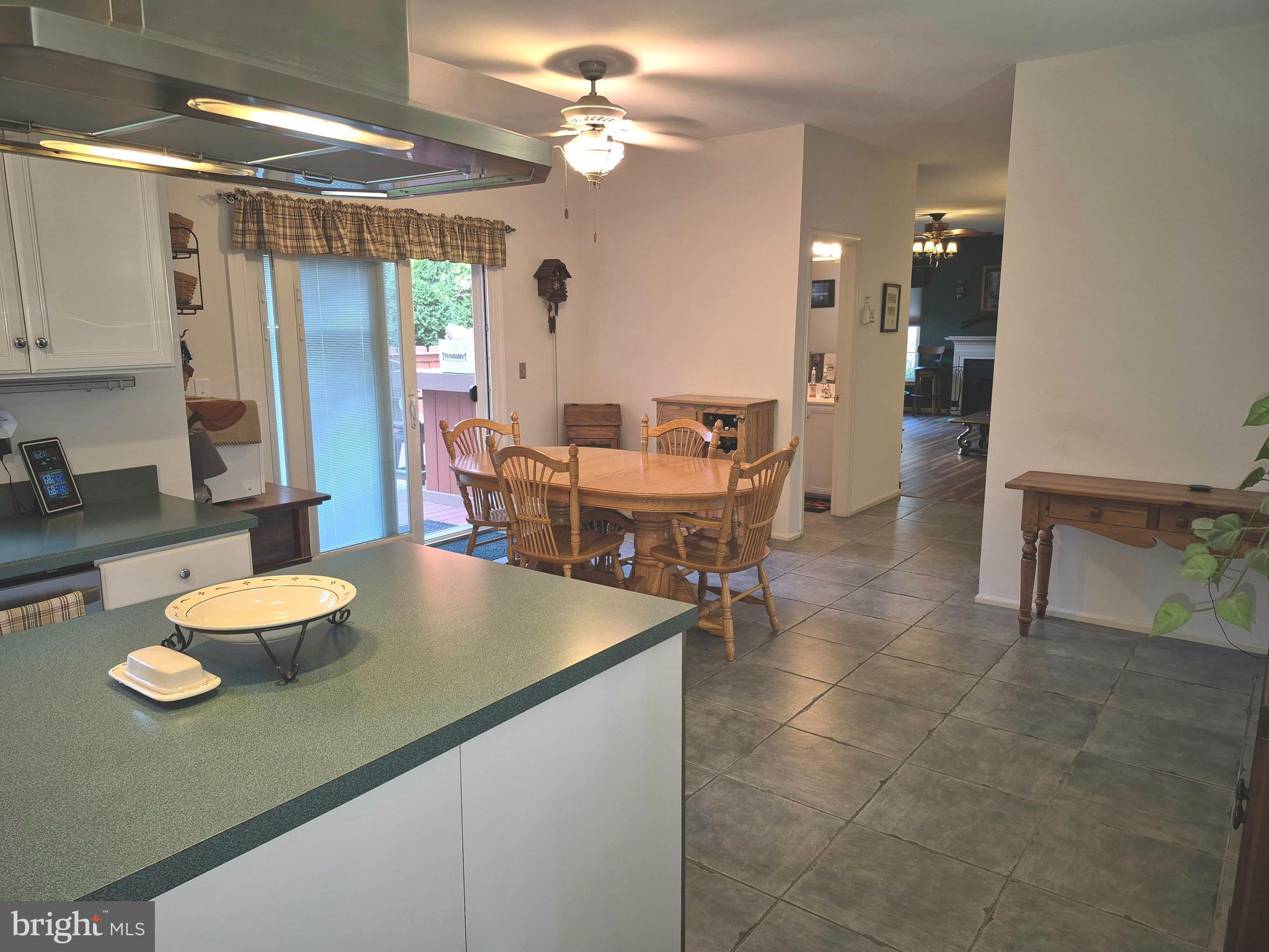 WYNDHAM HILL - Residential