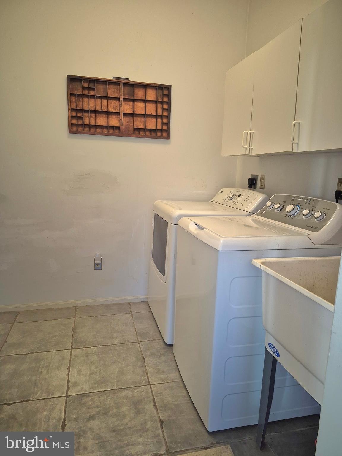 WYNDHAM HILL - Residential