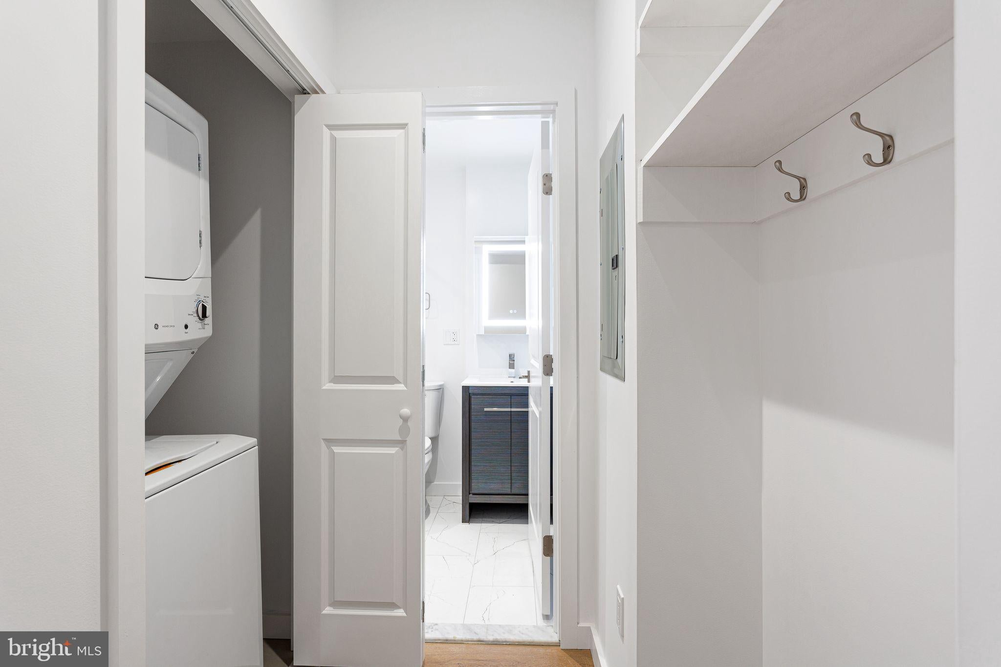 709 S 19TH STREET 2F