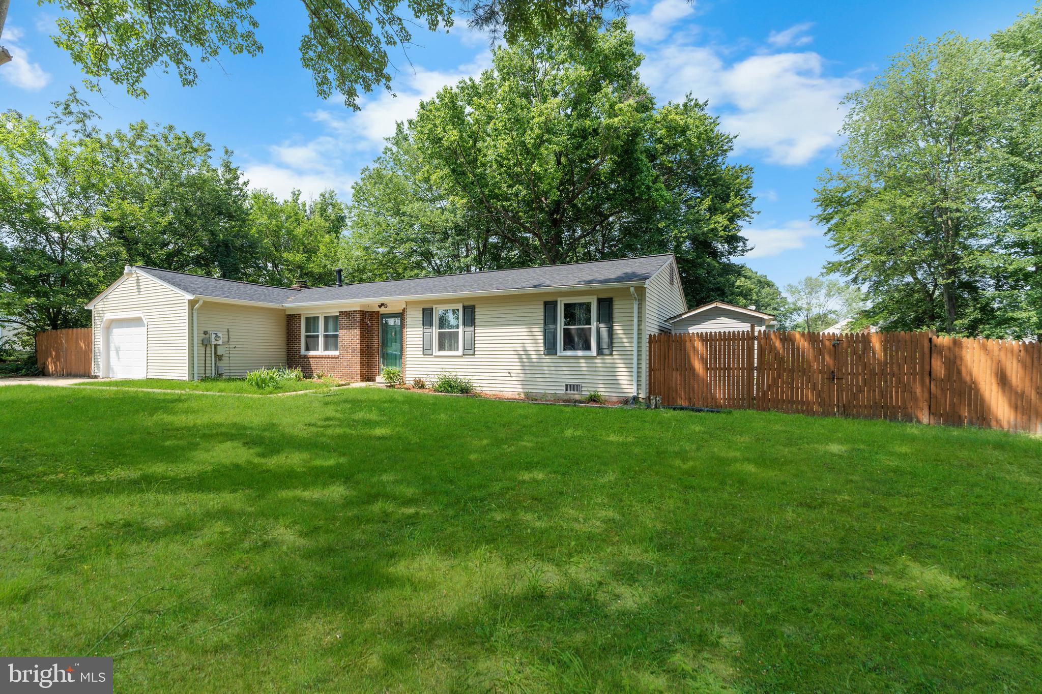 10654 WATER HICKORY COURT