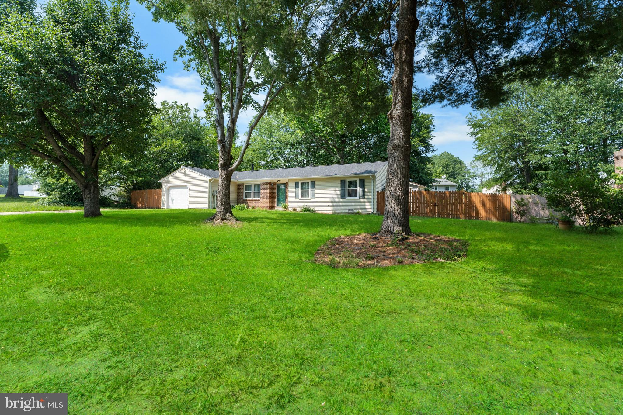 10654 WATER HICKORY COURT