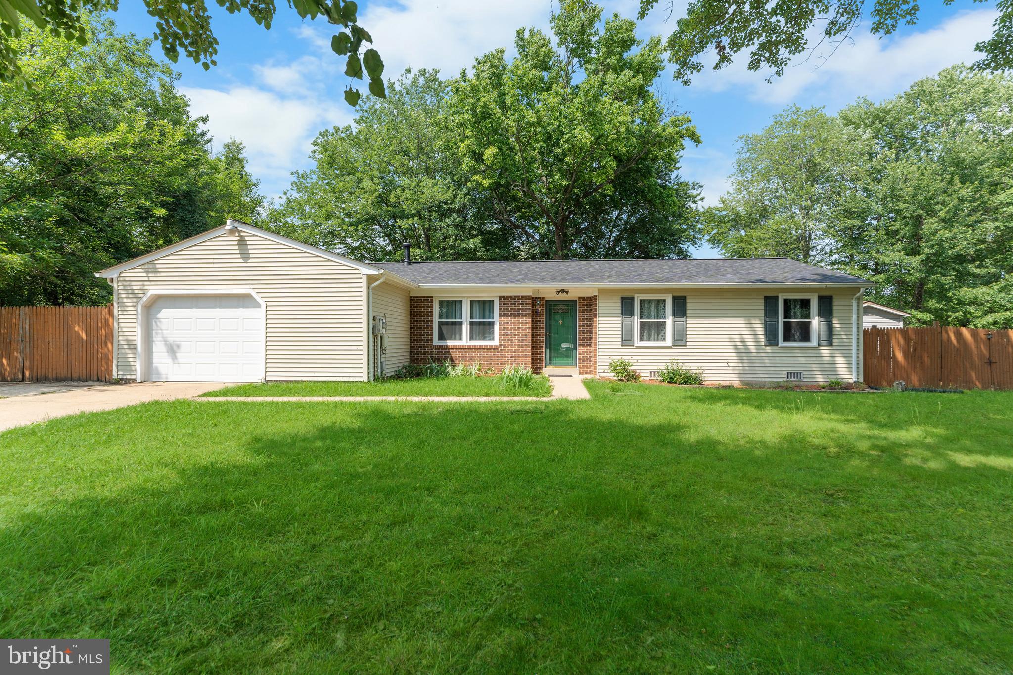 10654 WATER HICKORY COURT