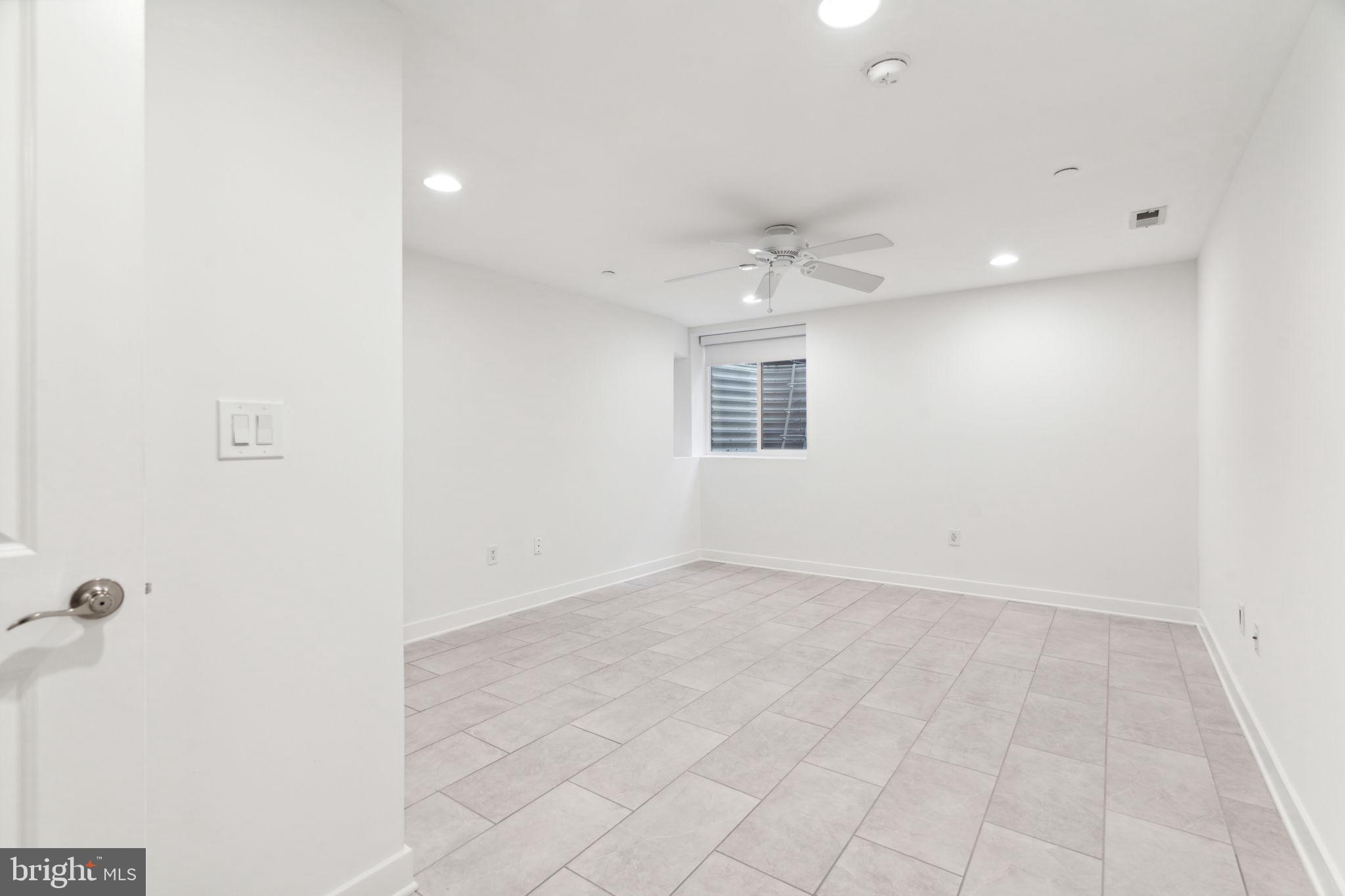 GRADUATE HOSPITAL - Residential