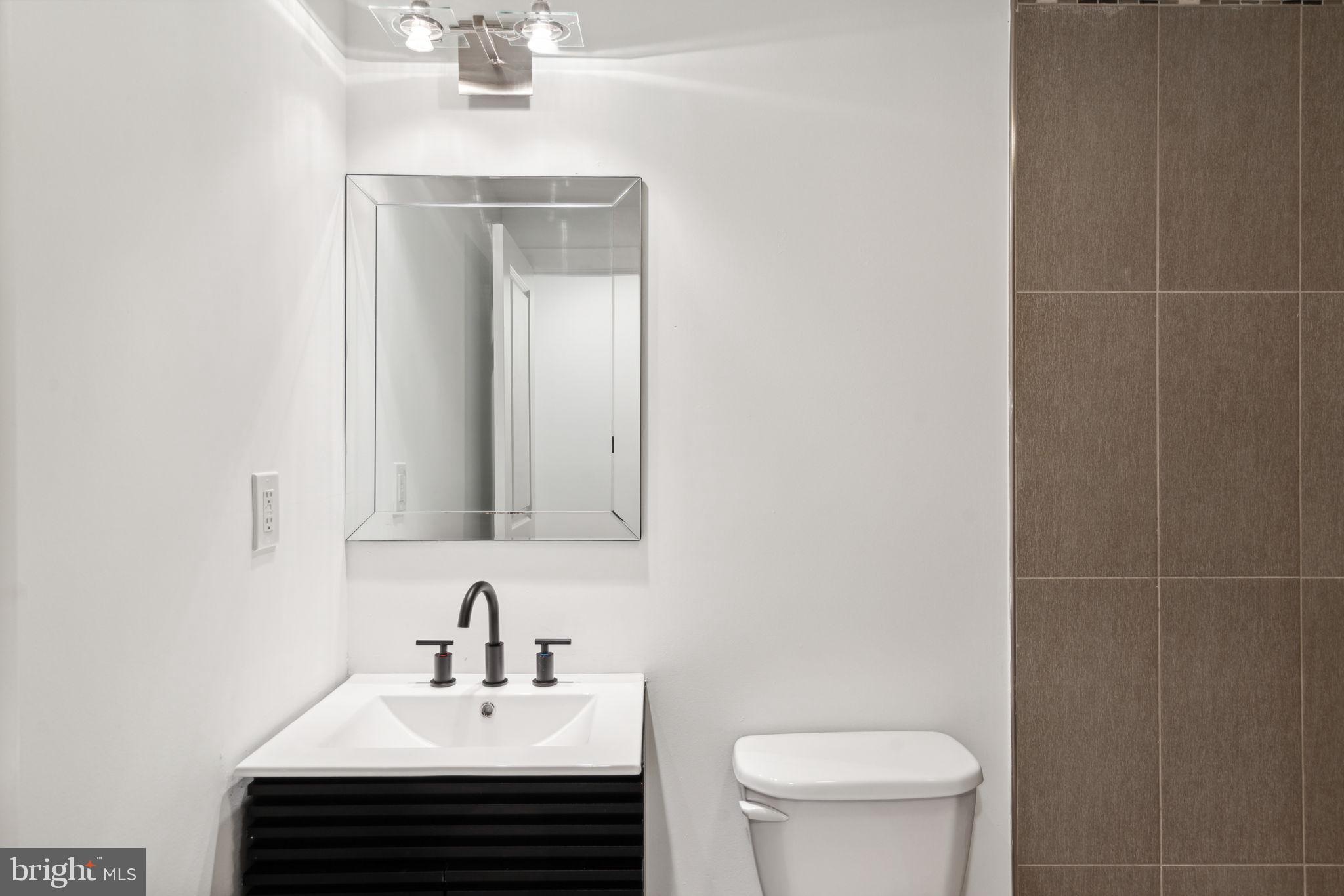 GRADUATE HOSPITAL - Residential