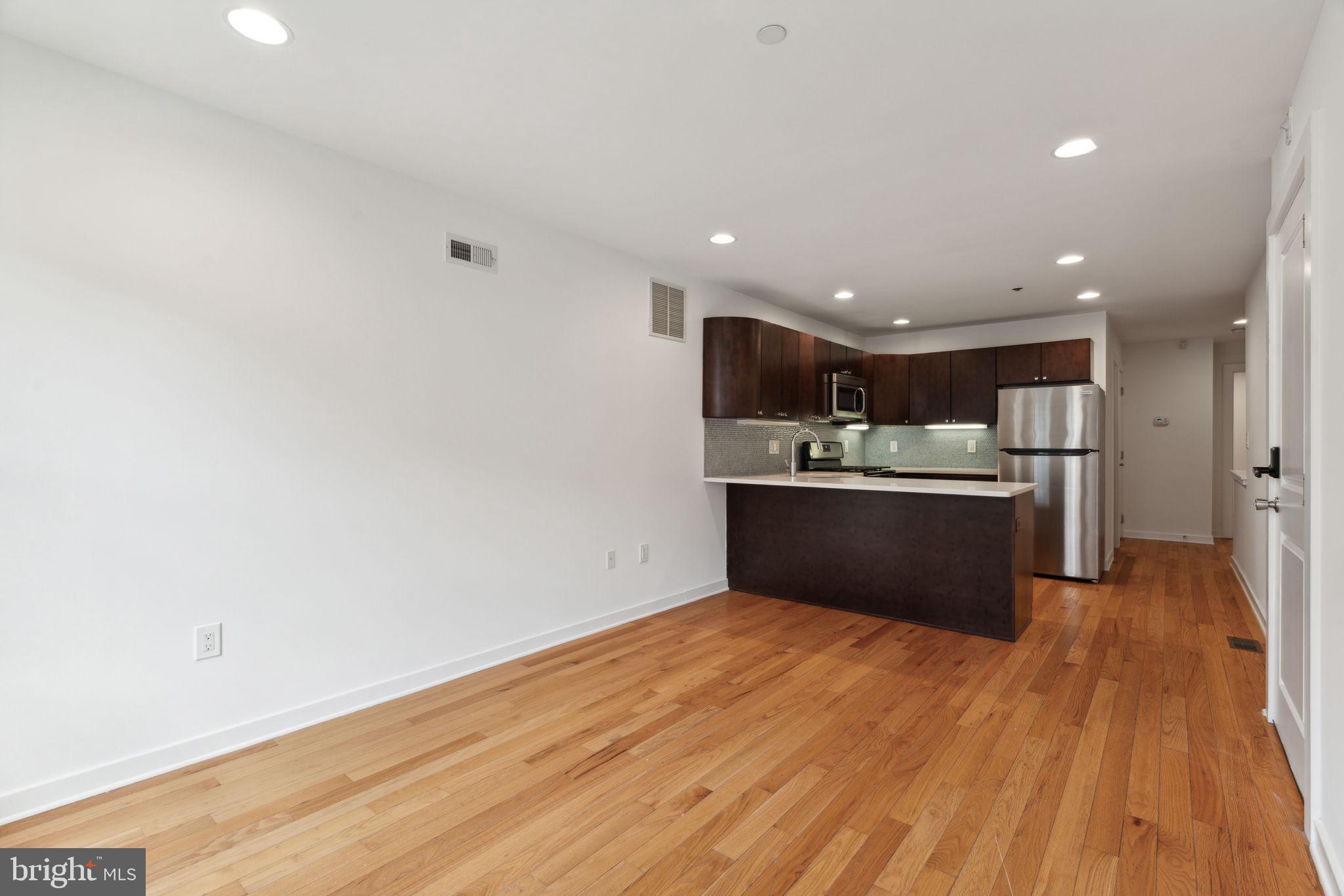 GRADUATE HOSPITAL - Residential