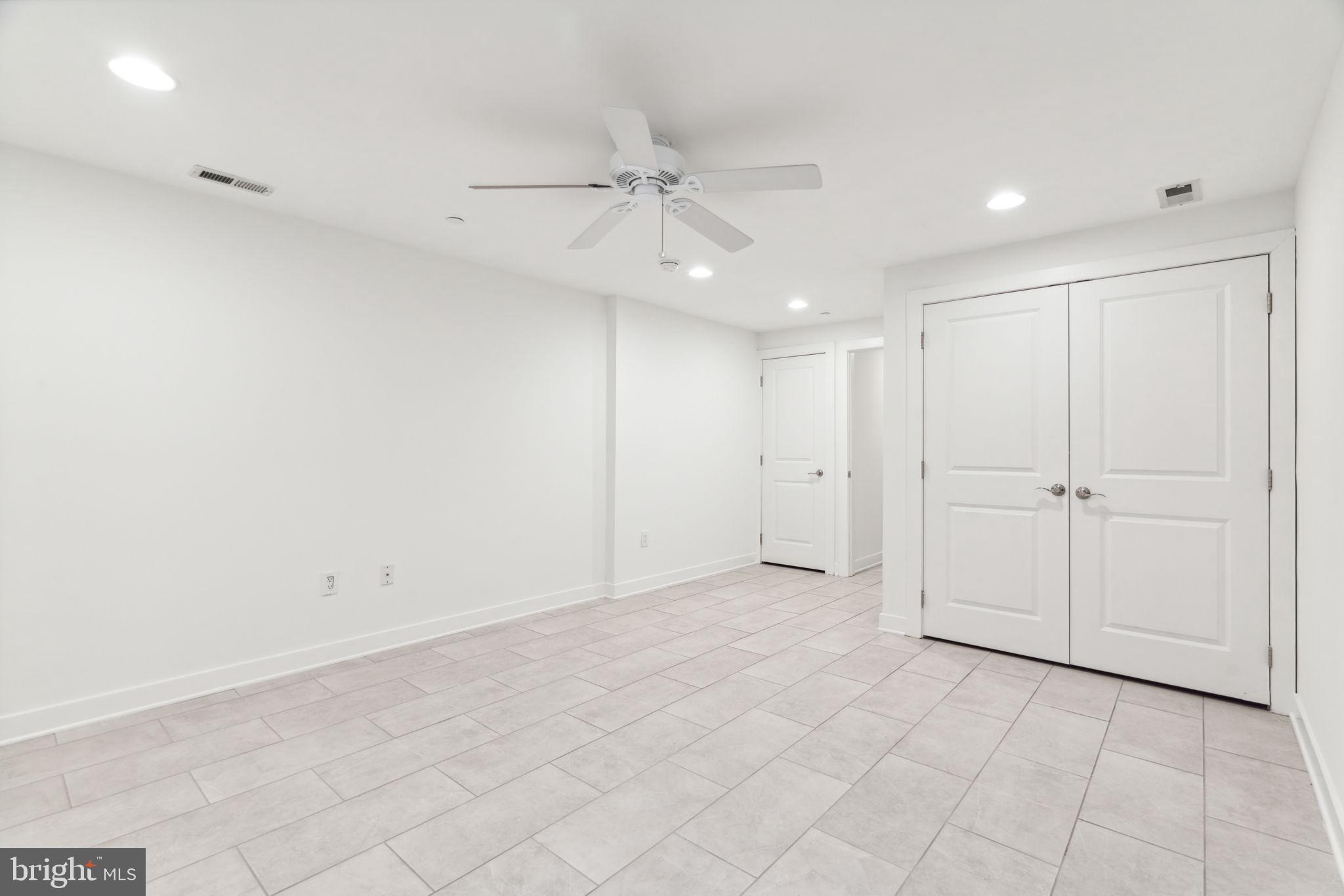 GRADUATE HOSPITAL - Residential