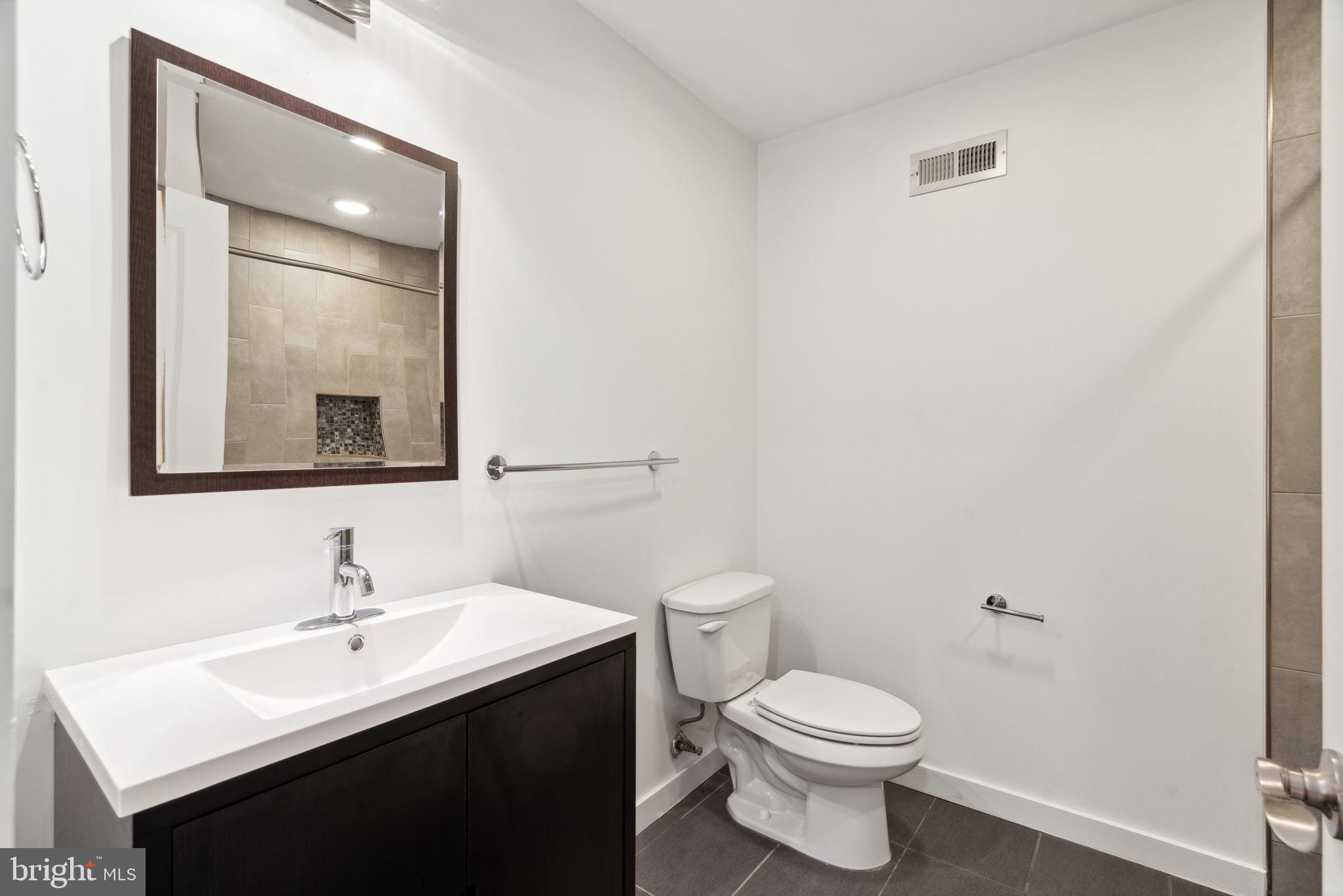 GRADUATE HOSPITAL - Residential