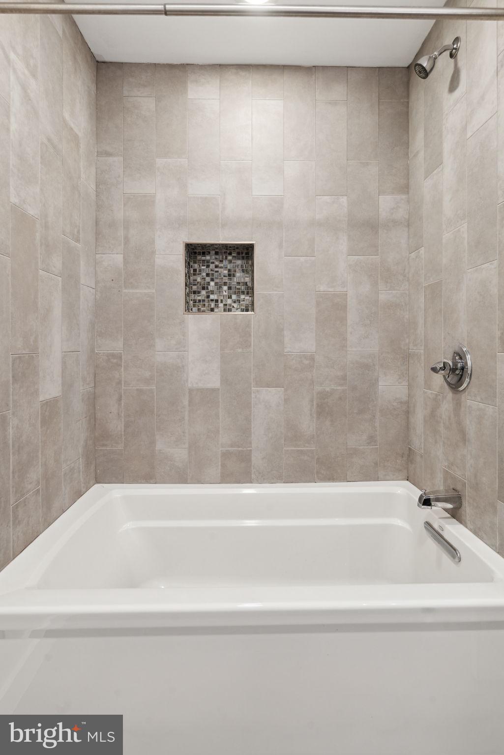 GRADUATE HOSPITAL - Residential