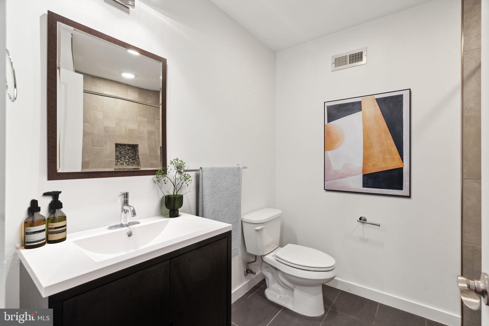 GRADUATE HOSPITAL - Residential