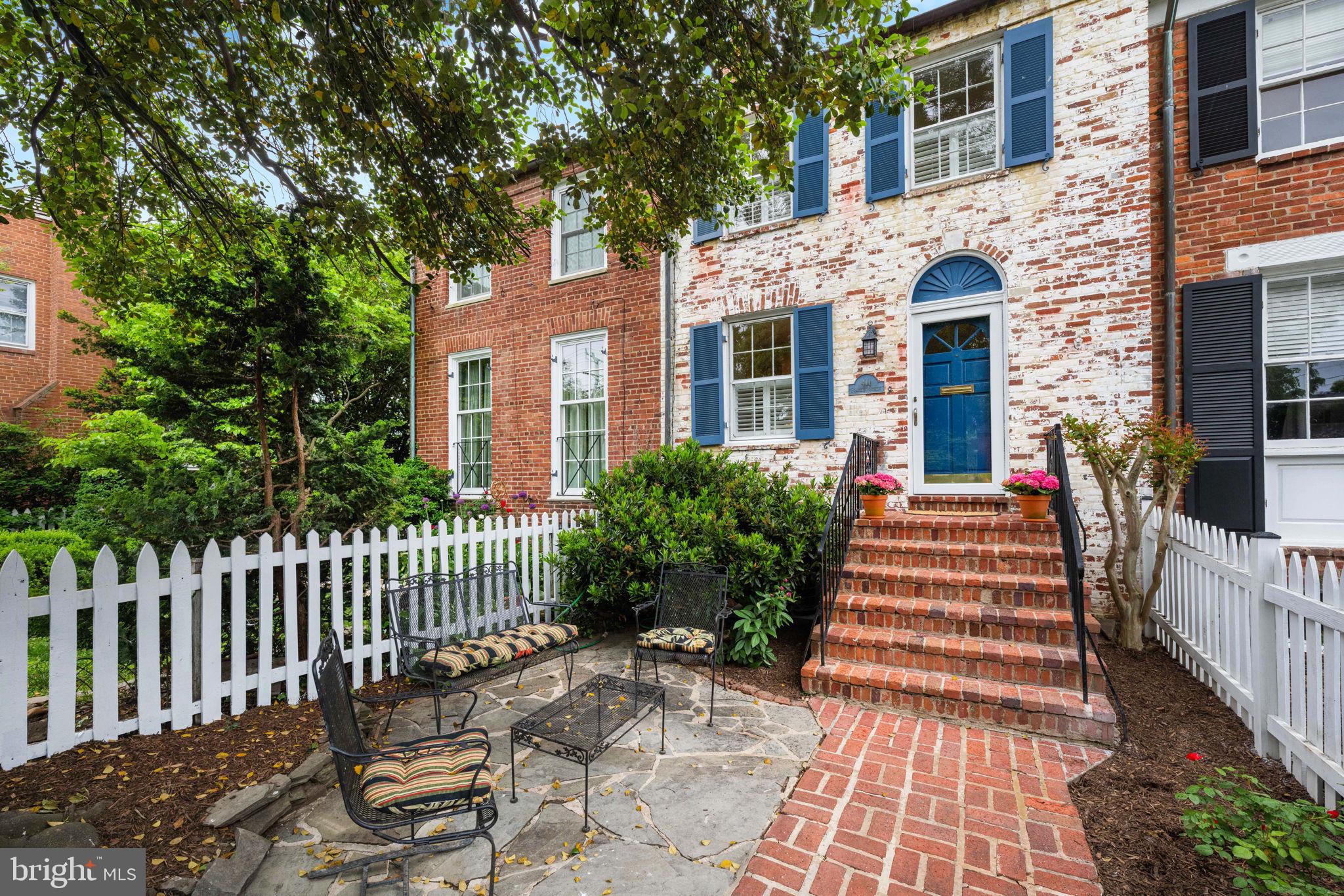 411 FRANKLIN STREET