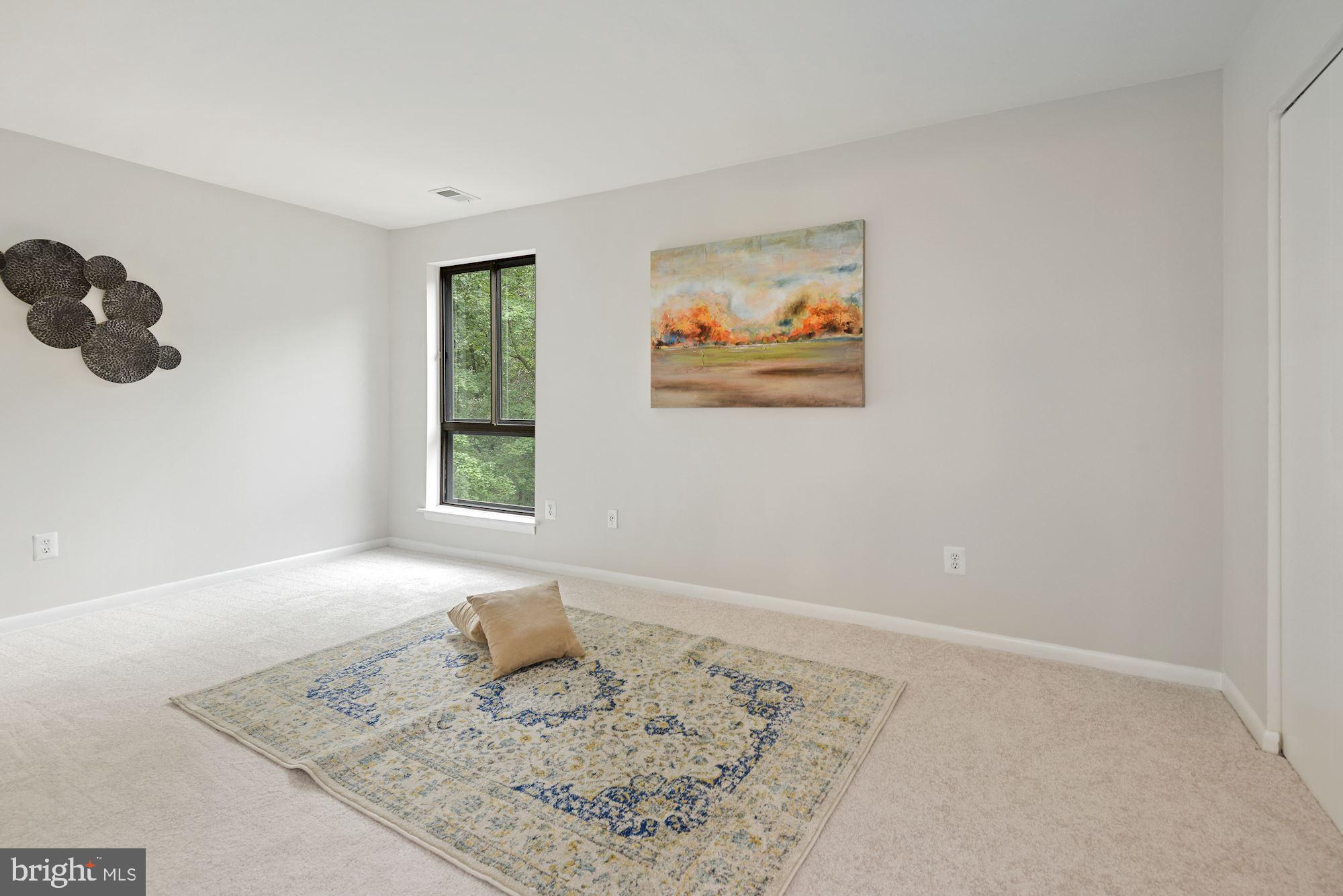 CHESTNUT GROVE - Residential